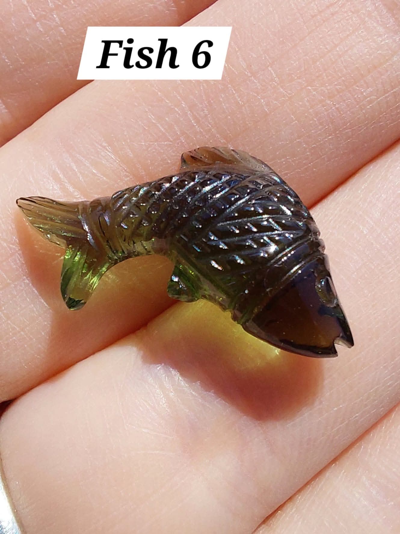 Moldavite FISH carving, 1.62g, Tektite (Ref: Fish6)