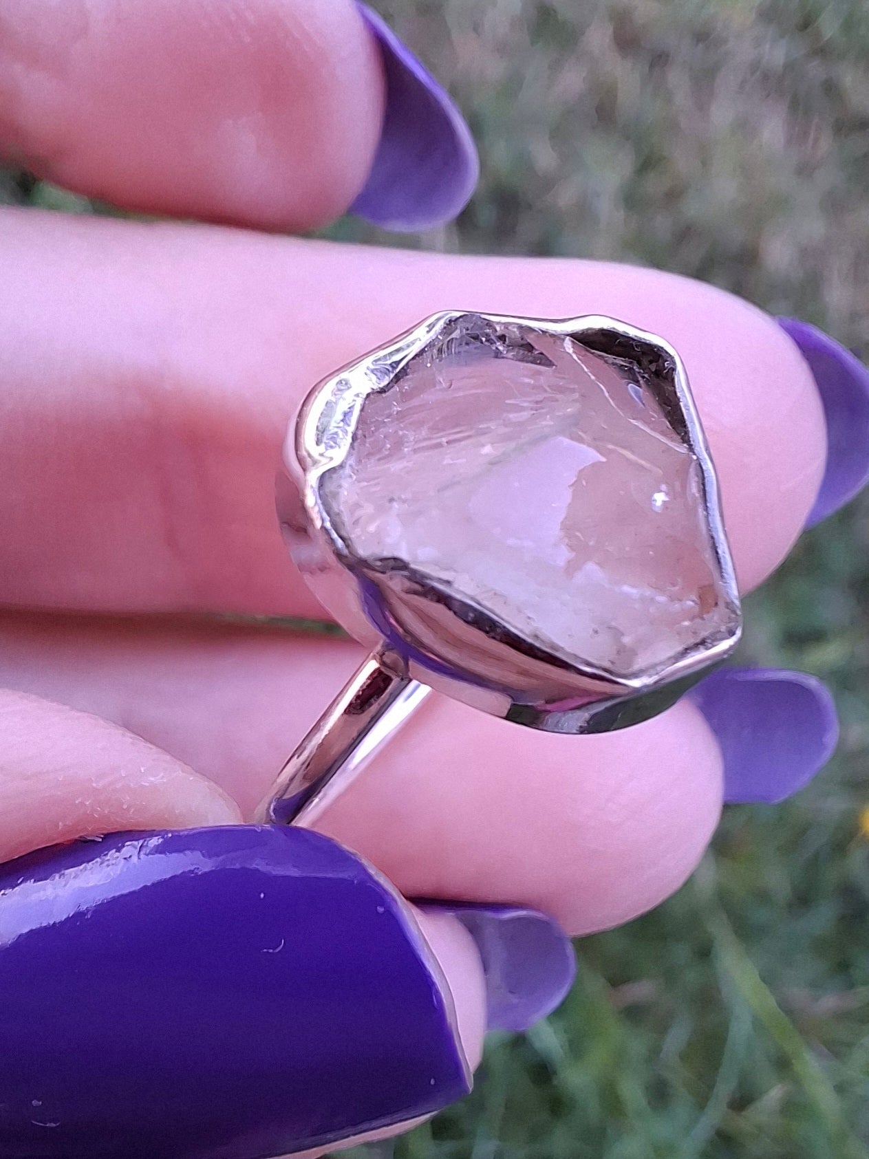 Libyan Desert Glass Ring, size small R, 925 Silver, Tektite (Ref: LR38)