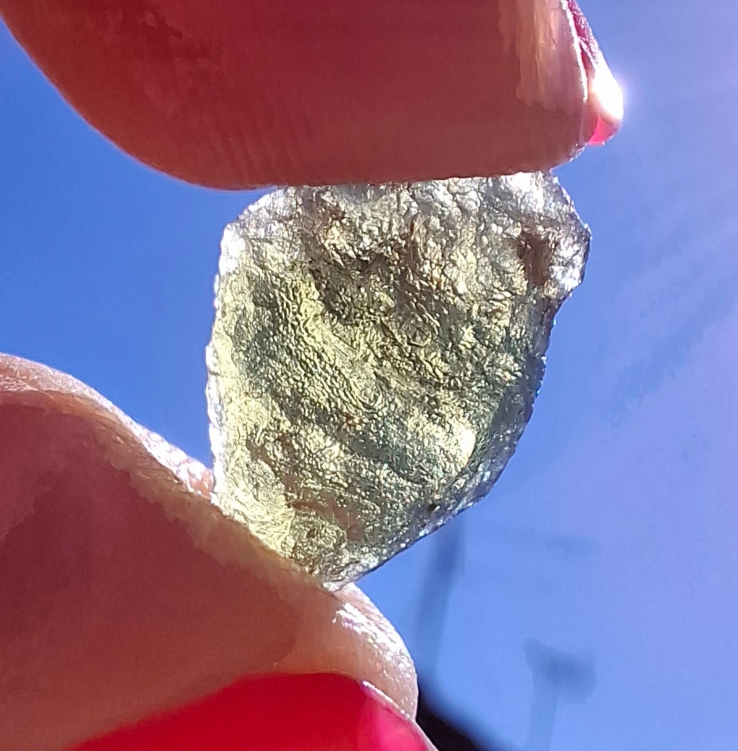 Moldavite Piece, 0.69g, Tektite (Ref: 1407)