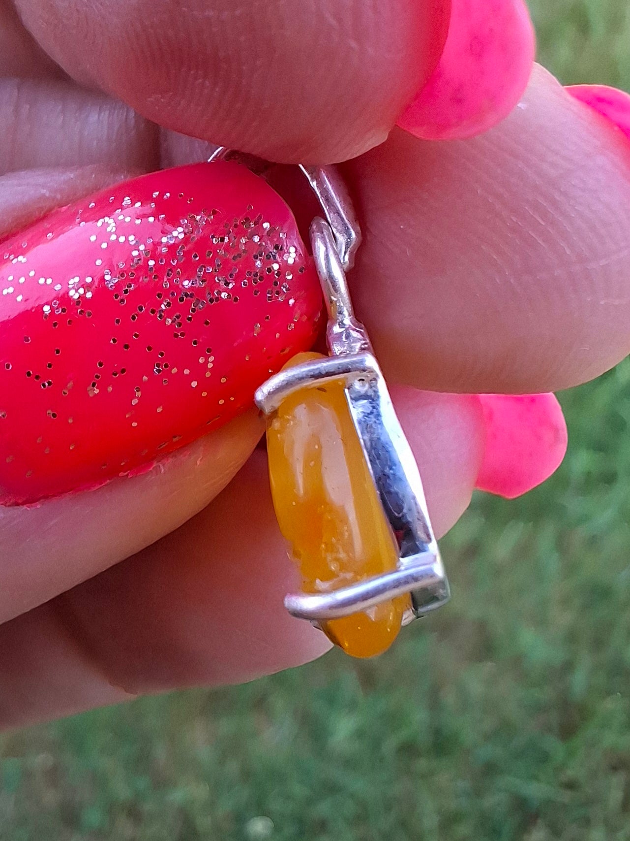 Baltic Amber Pendant, 925 Silver, Fossil (Ref: AP20)