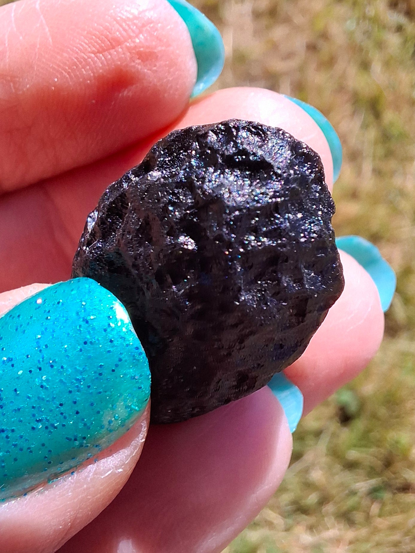 Guang Dong (Chinese), 10.55g, Tektite