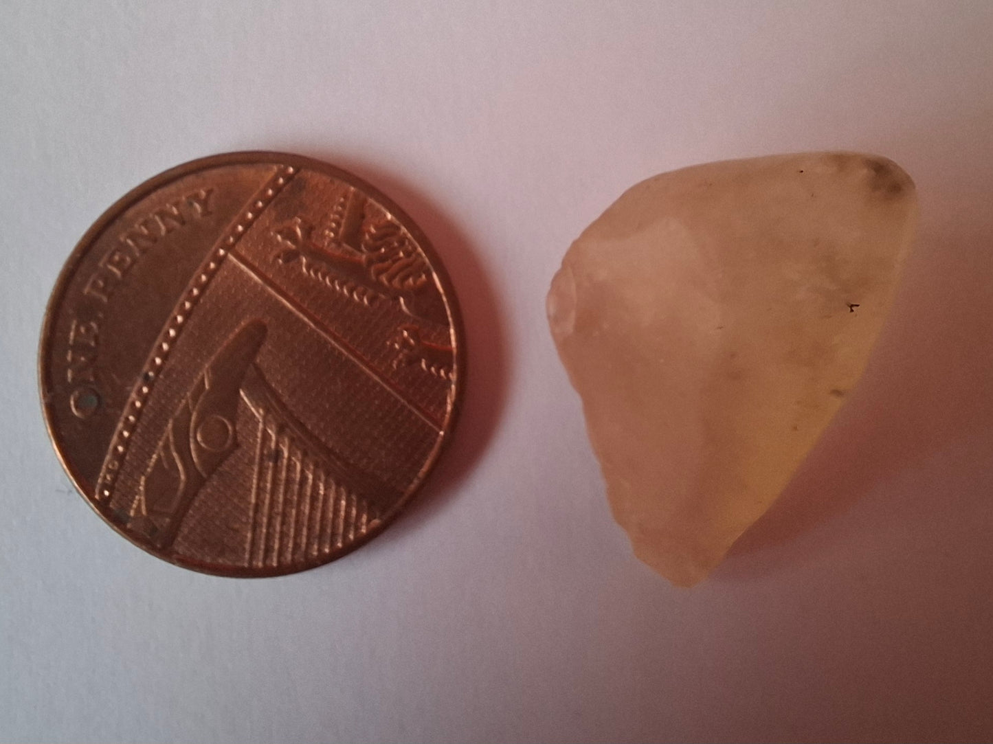 Libyan Desert Glass Piece, 2.80g, Tektite (Ref: LE274)