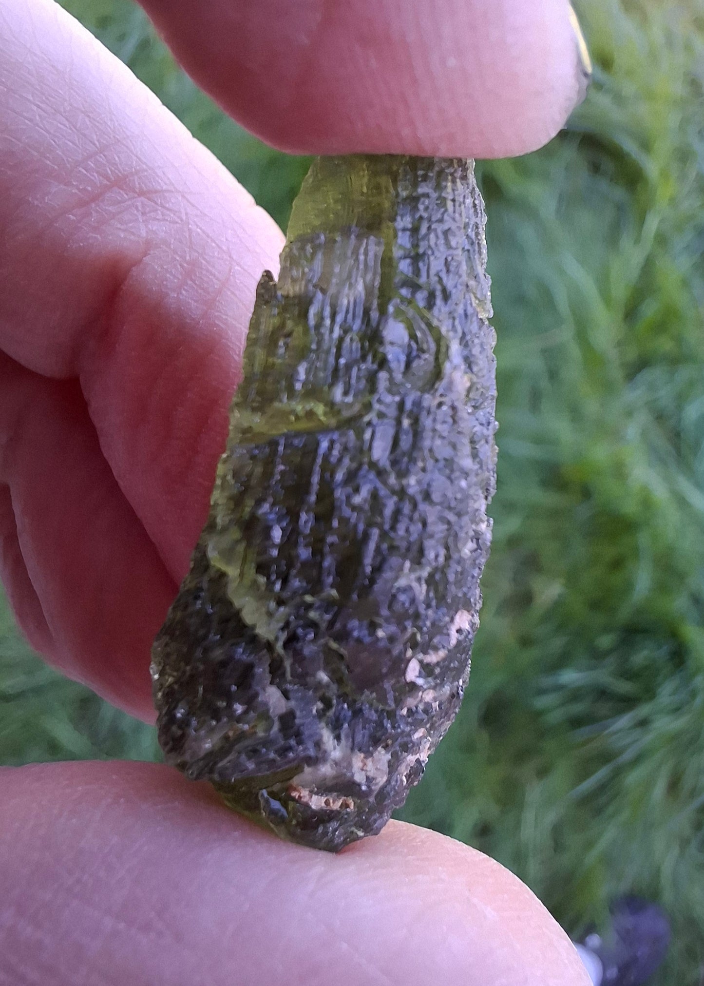 Moldavite Piece, NESMEN, 8.04g, Tektite (Ref: 1377)