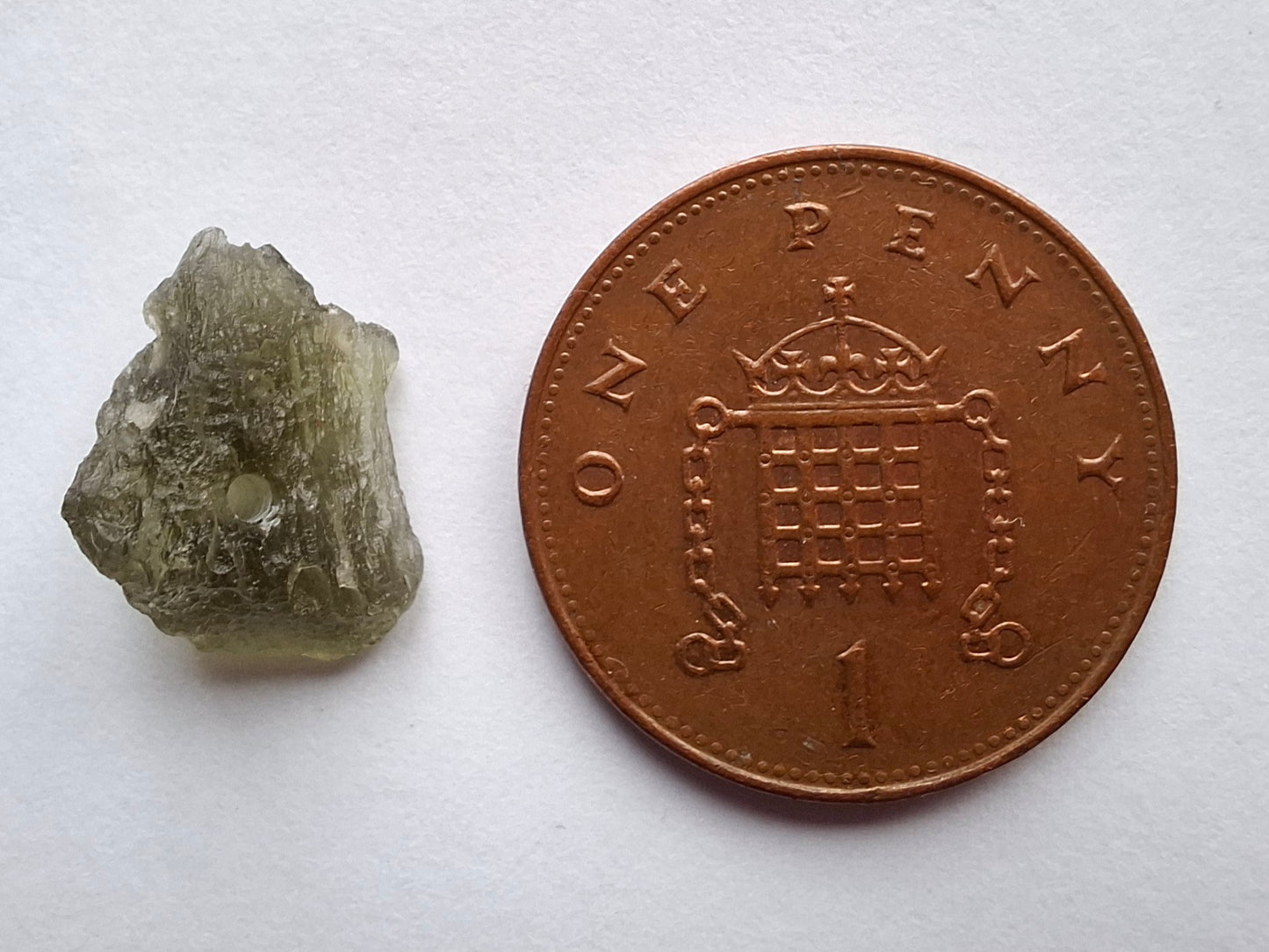 DRILLED, Moldavite Piece, 0.67g, Tektite (Ref: D21)