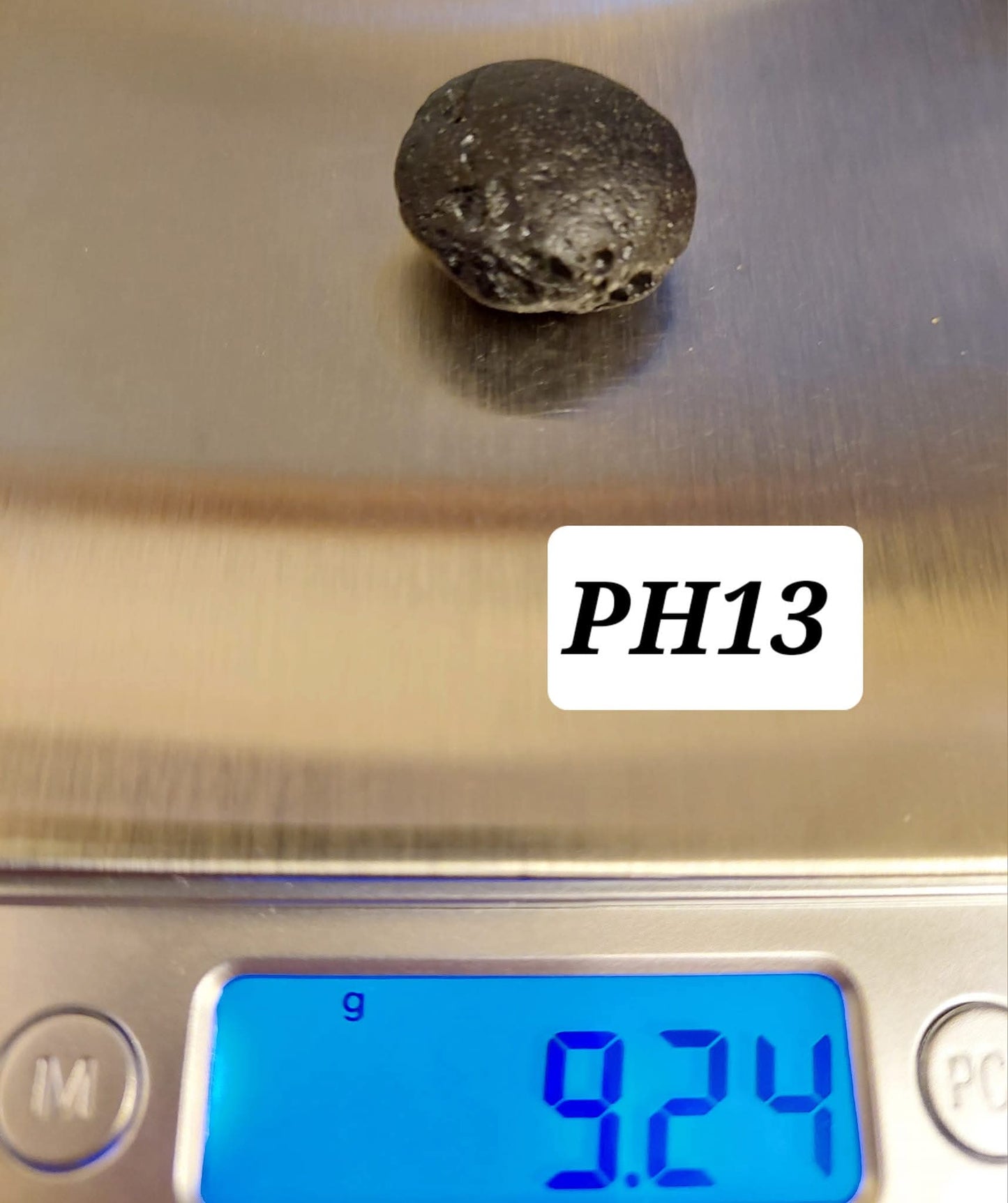 Philippinite (Rizalite), 9.24g, Tektite