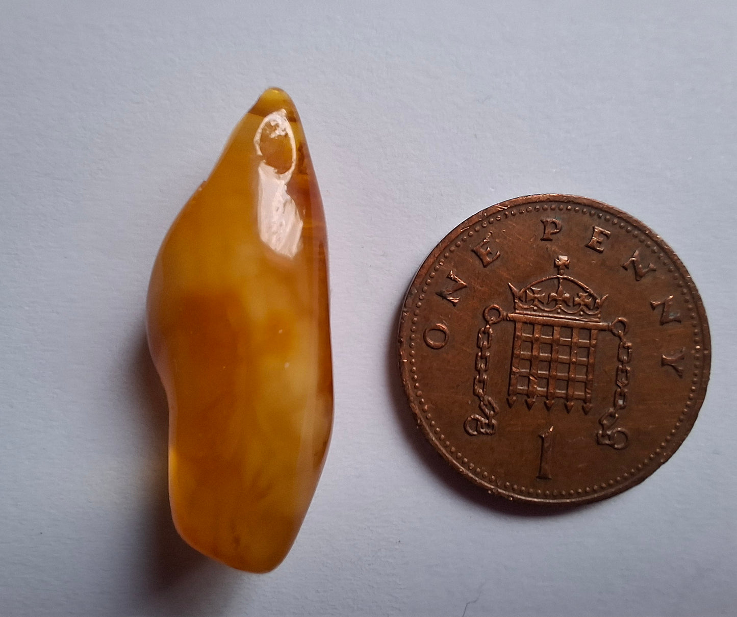 Baltic Amber, 1.68g, Fossil (Ref: A233)