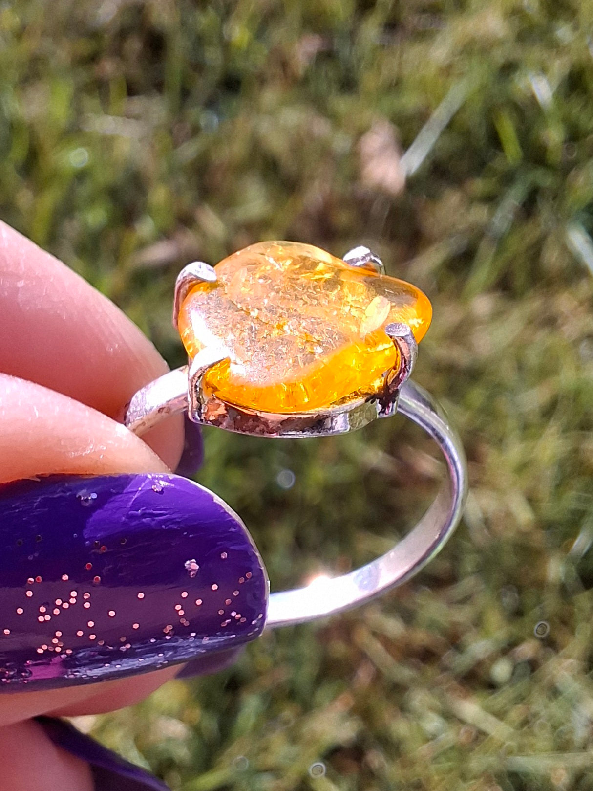 Baltic Amber Ring, size large R, 925 Silver, Fossil (Ref: AR17)