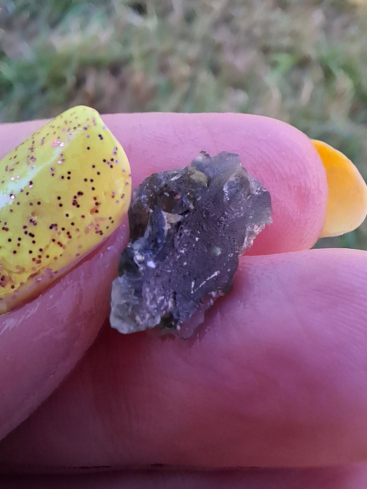 Moldavite Piece, 1.23g, Tektite (Ref: 1484)