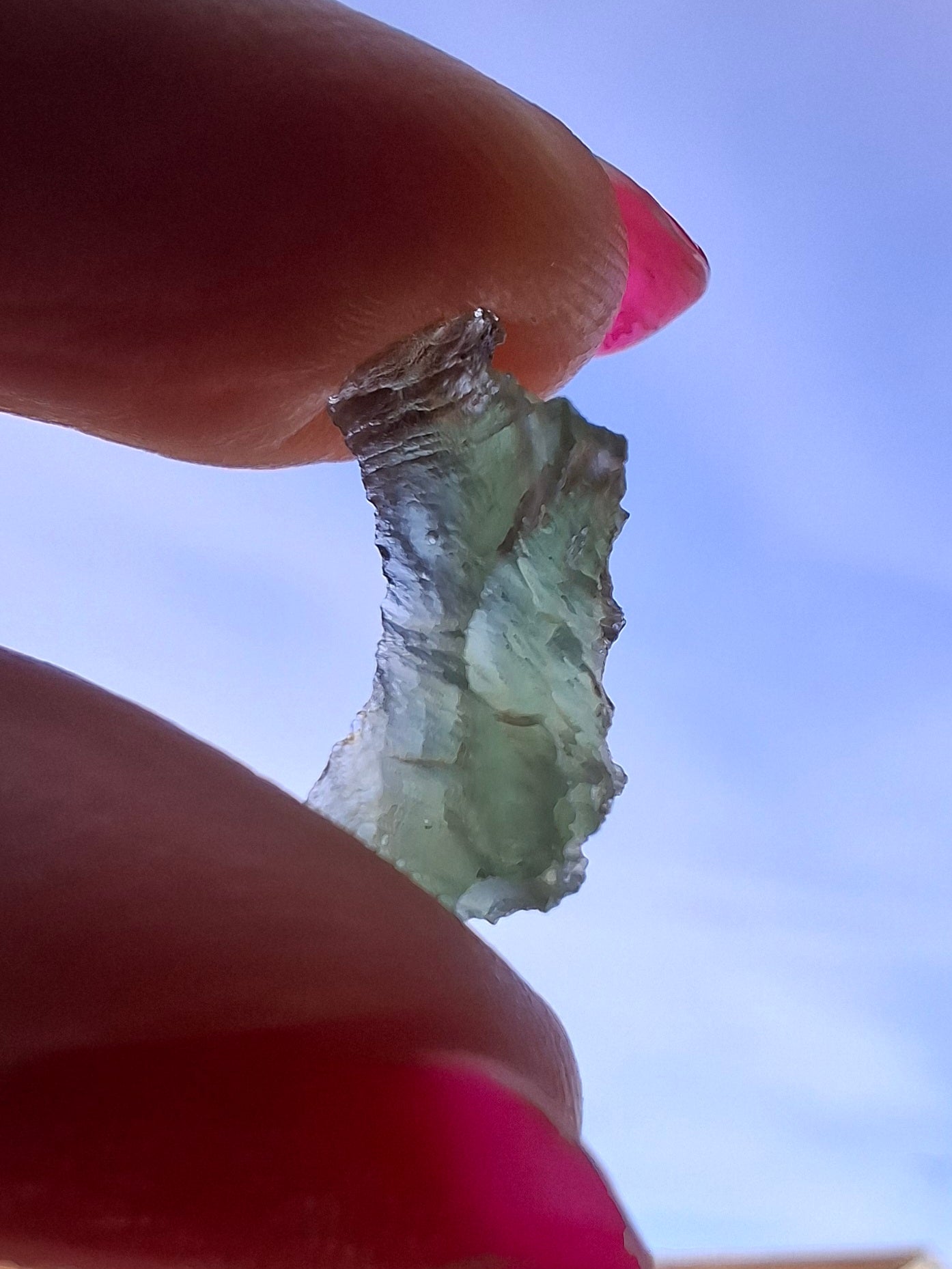 Moldavite Piece, 0.69g, Tektite (Ref: 1486)
