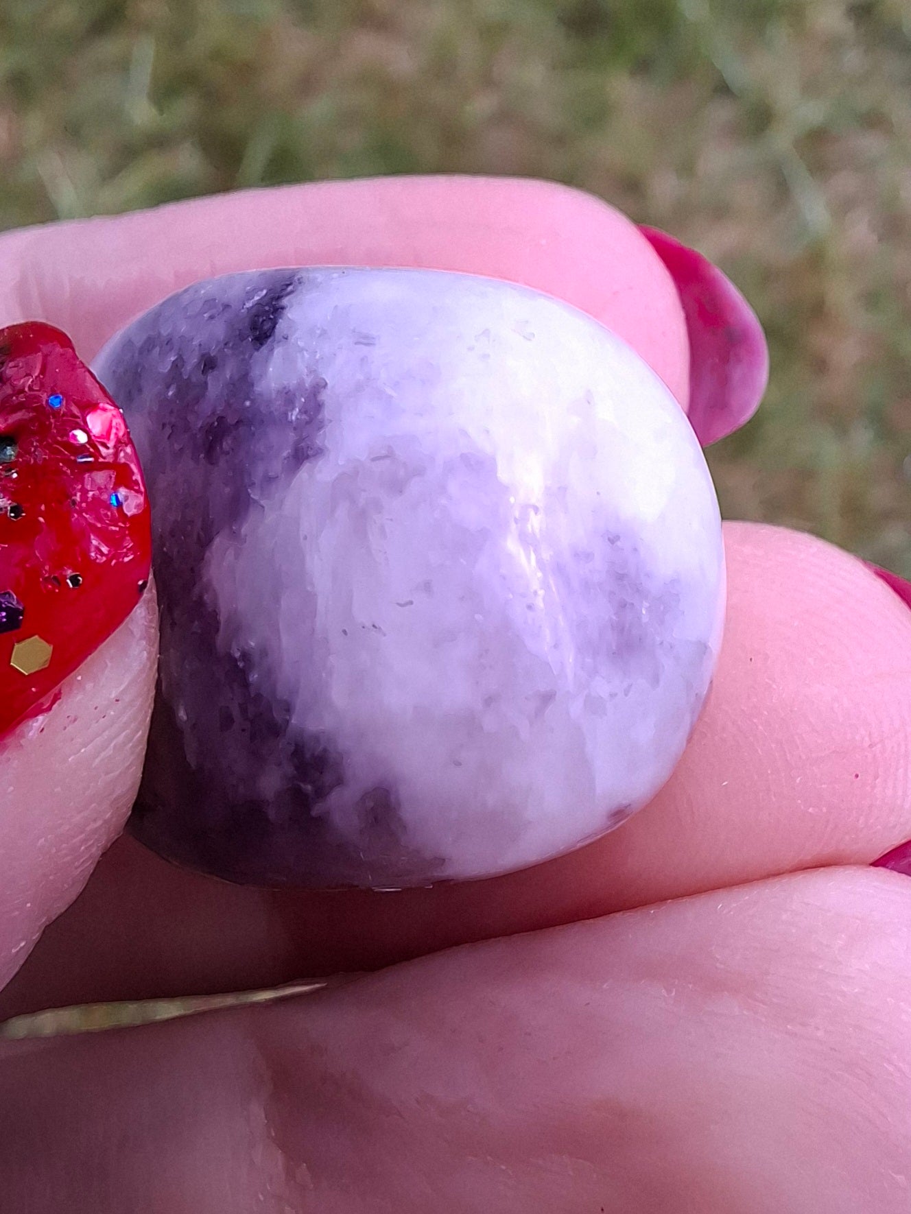 Lepidolite, Tumble Stone, Crystal (Ref: T122)
