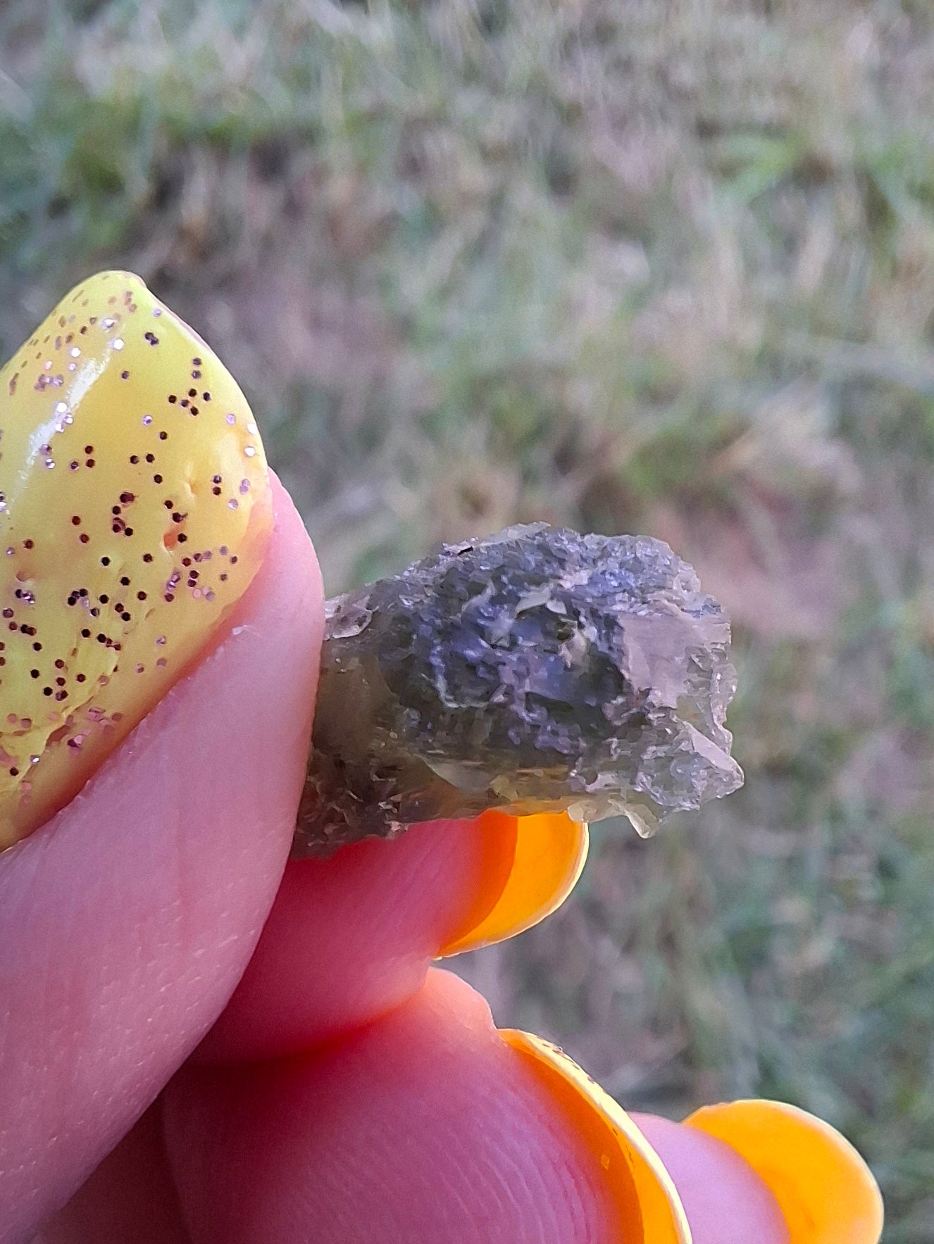Moldavite Piece, 1.23g, Tektite (Ref: 1484)