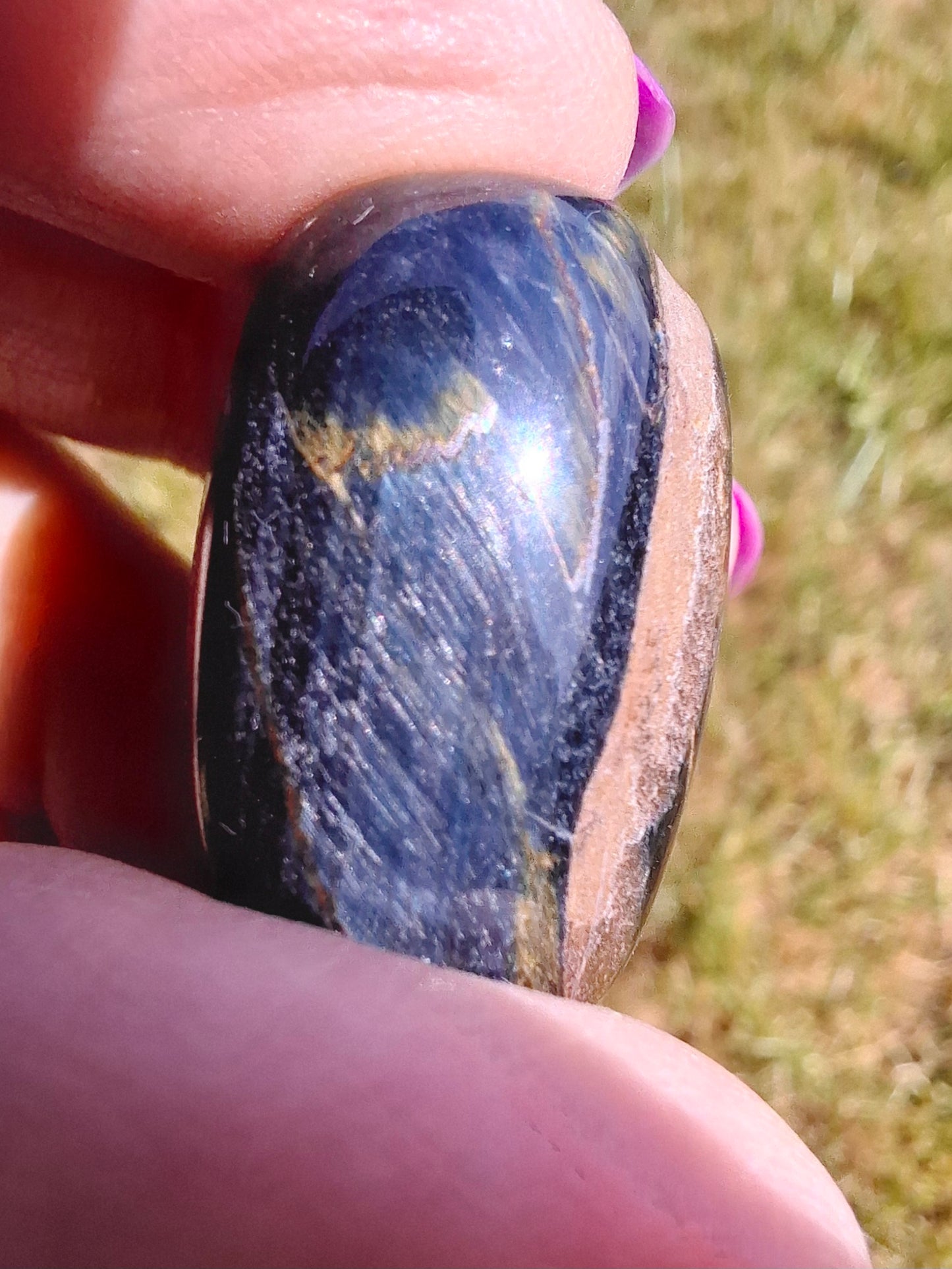 Blue Tigers Eye, Tumble Stone, Crystal (Ref: T21)