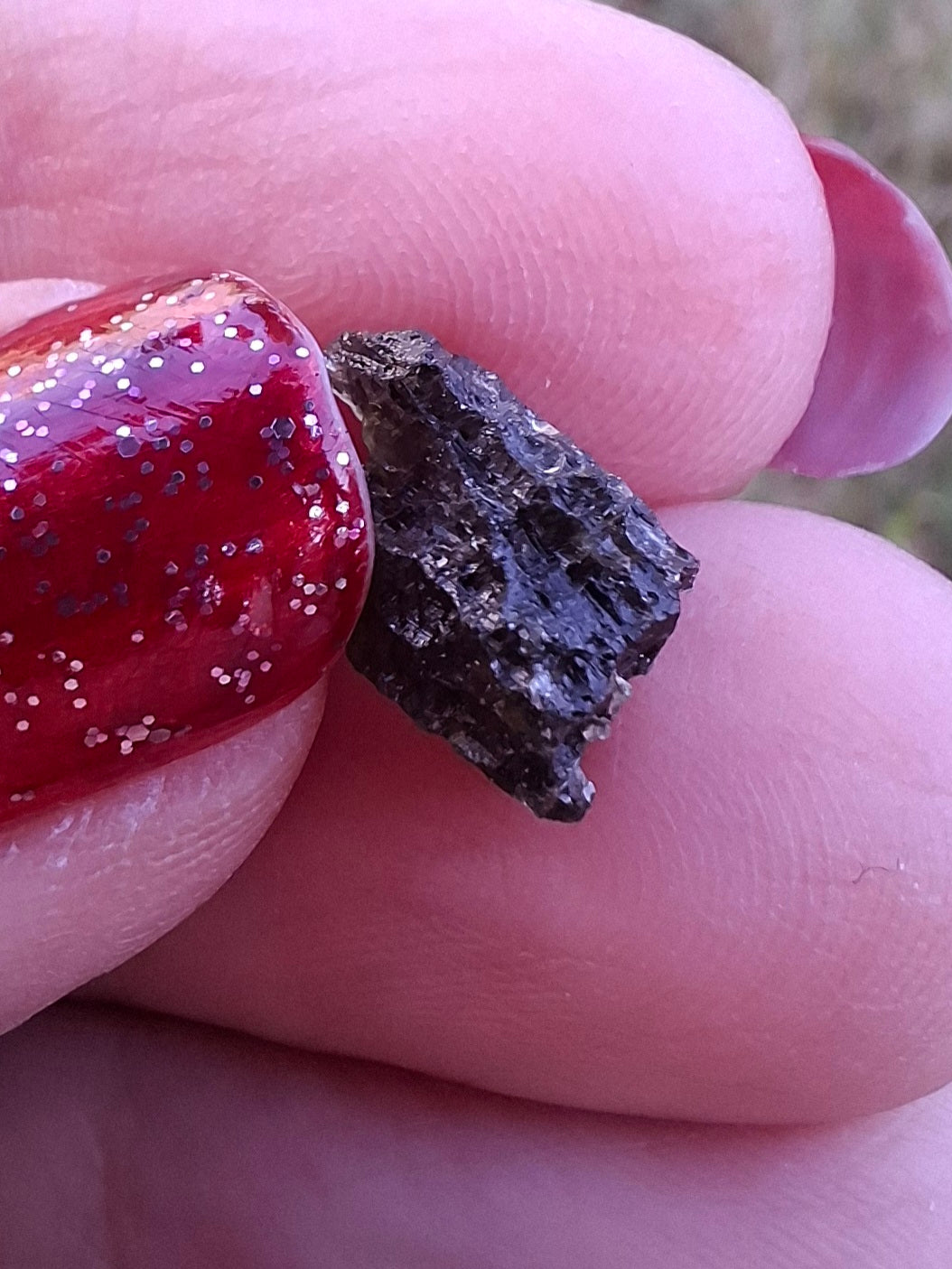 Moldavite Piece, 0.59g, Tektite (Ref: 1465)