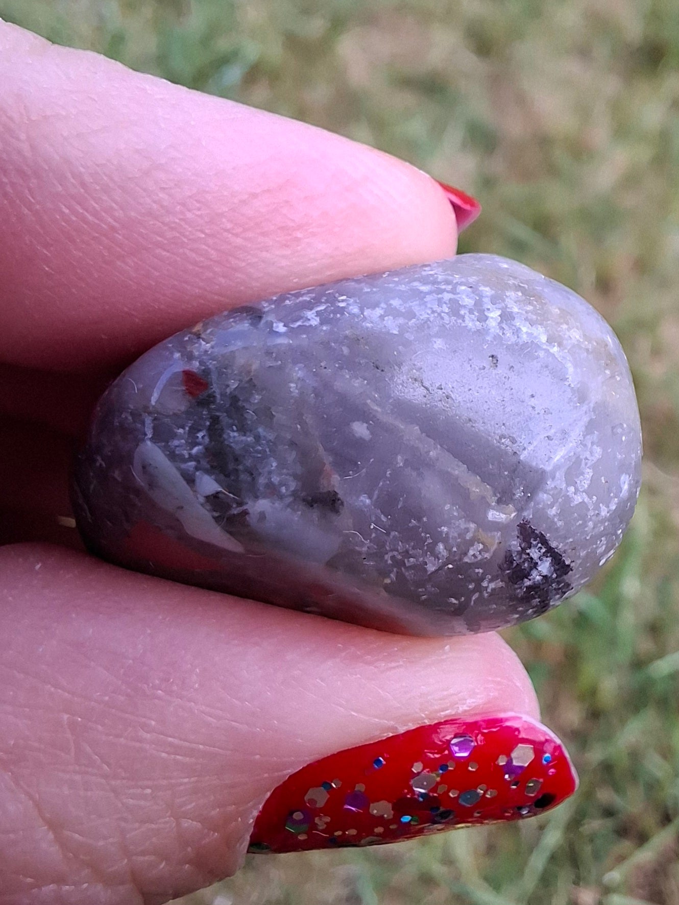 African Blood Stone, Tumble Stone, Crystal (Ref: T177)