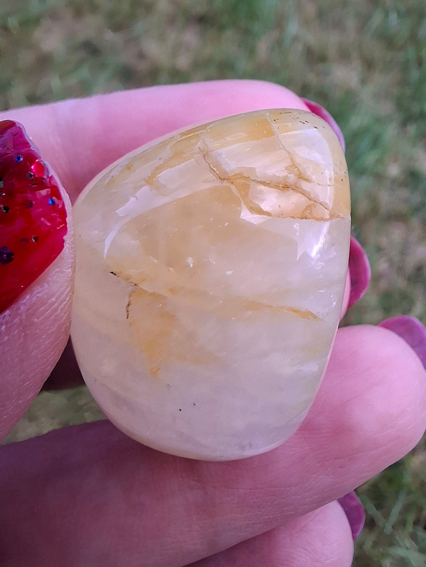 Golden Healer, Tumble Stone, Crystal (Ref: T189)