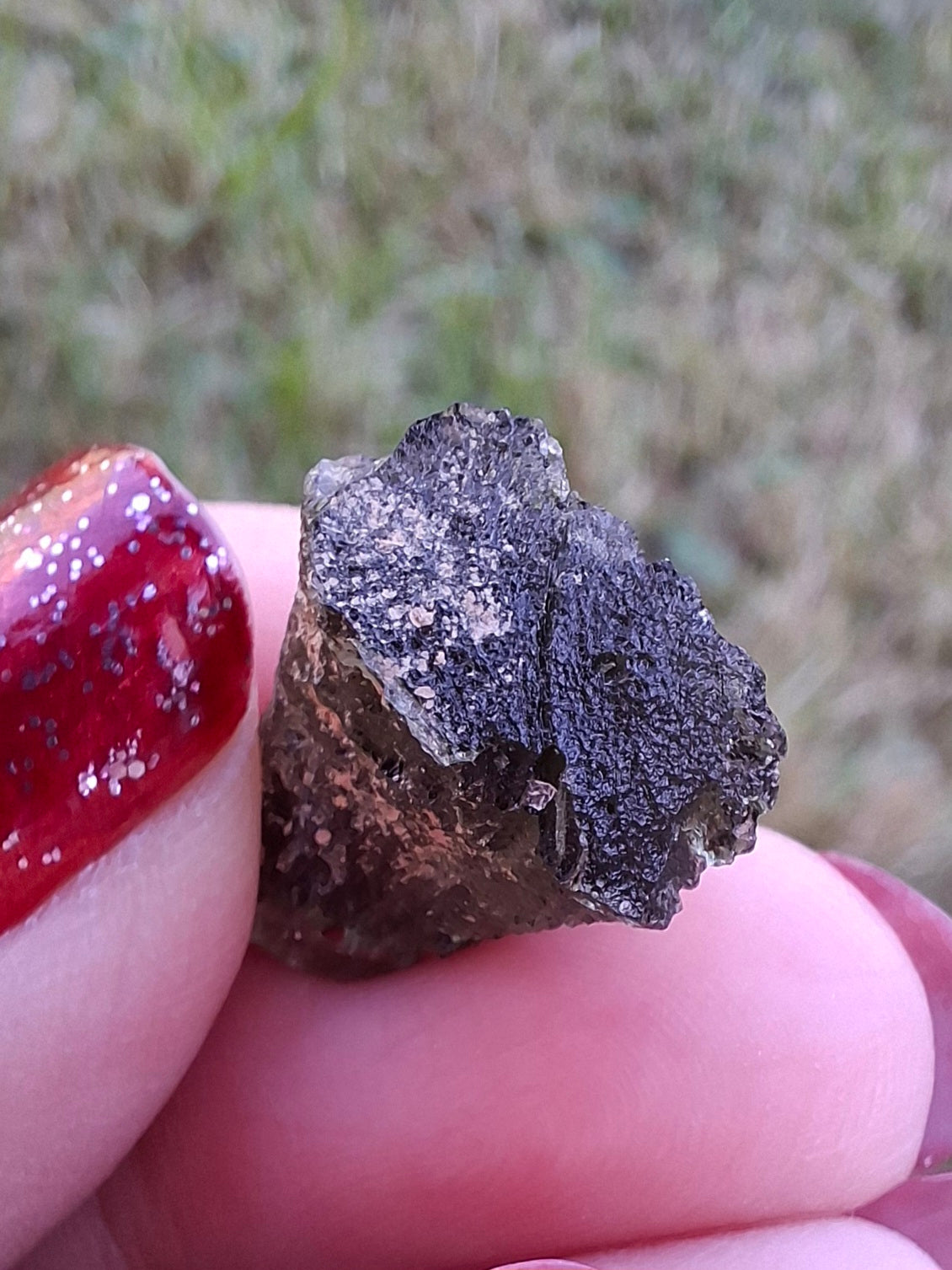 Moldavite Piece, 2.38g, Tektite (Ref: 1466)