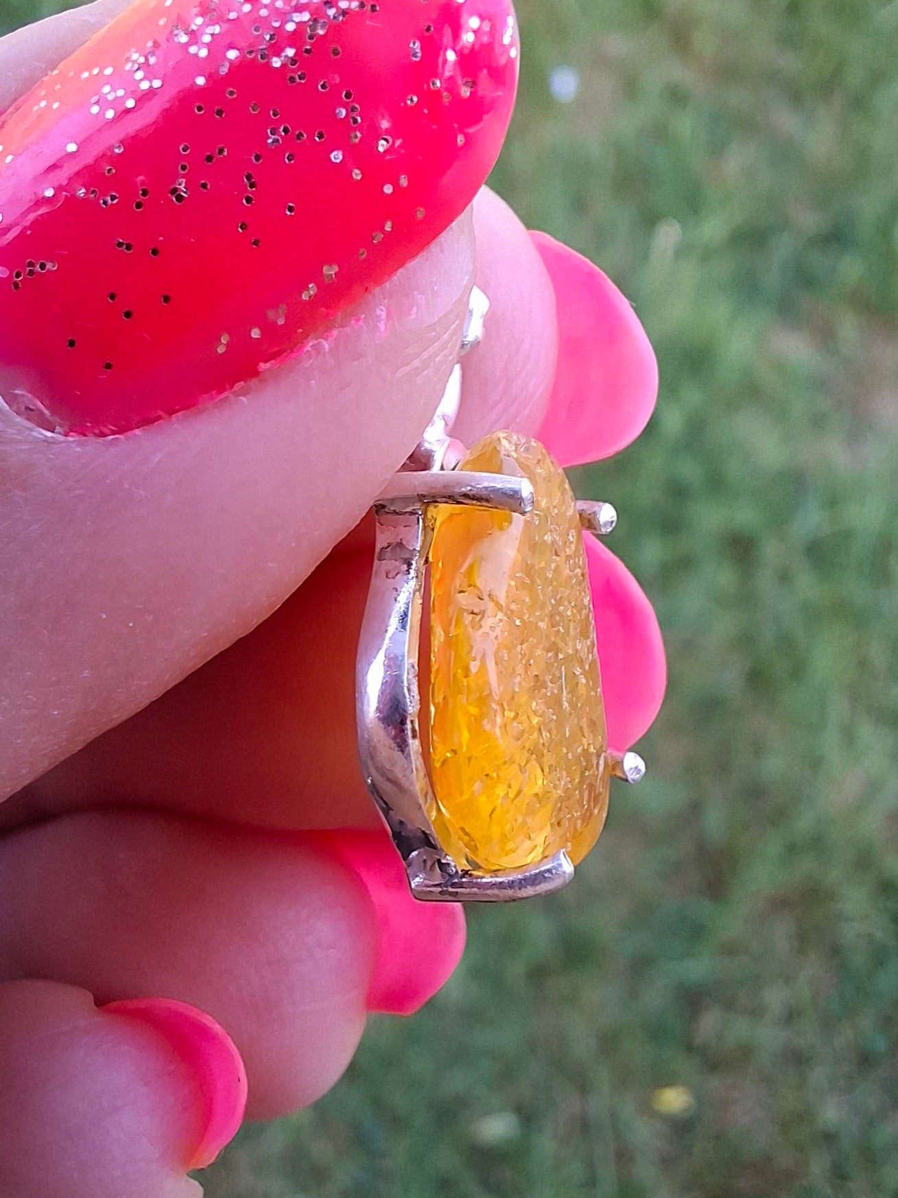 Baltic Amber Pendant, 925 Silver, Fossil (Ref: AP22)