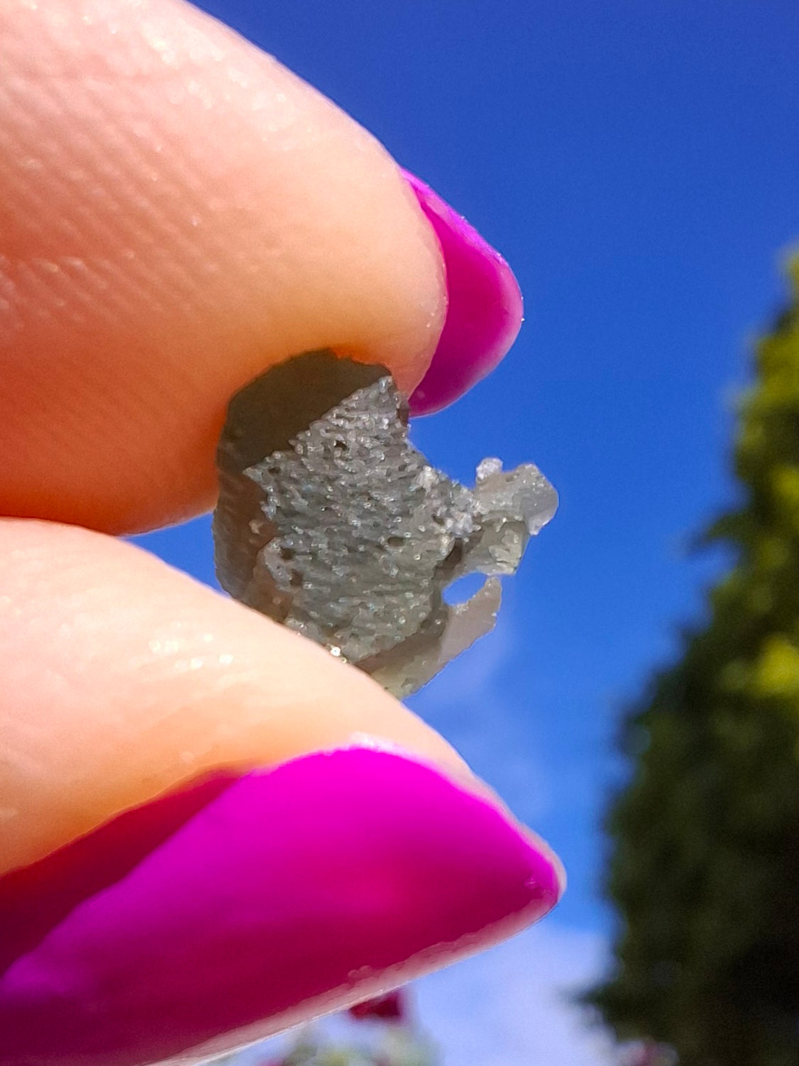 Moldavite Piece, 0.53g, Tektite (Ref: 1446)