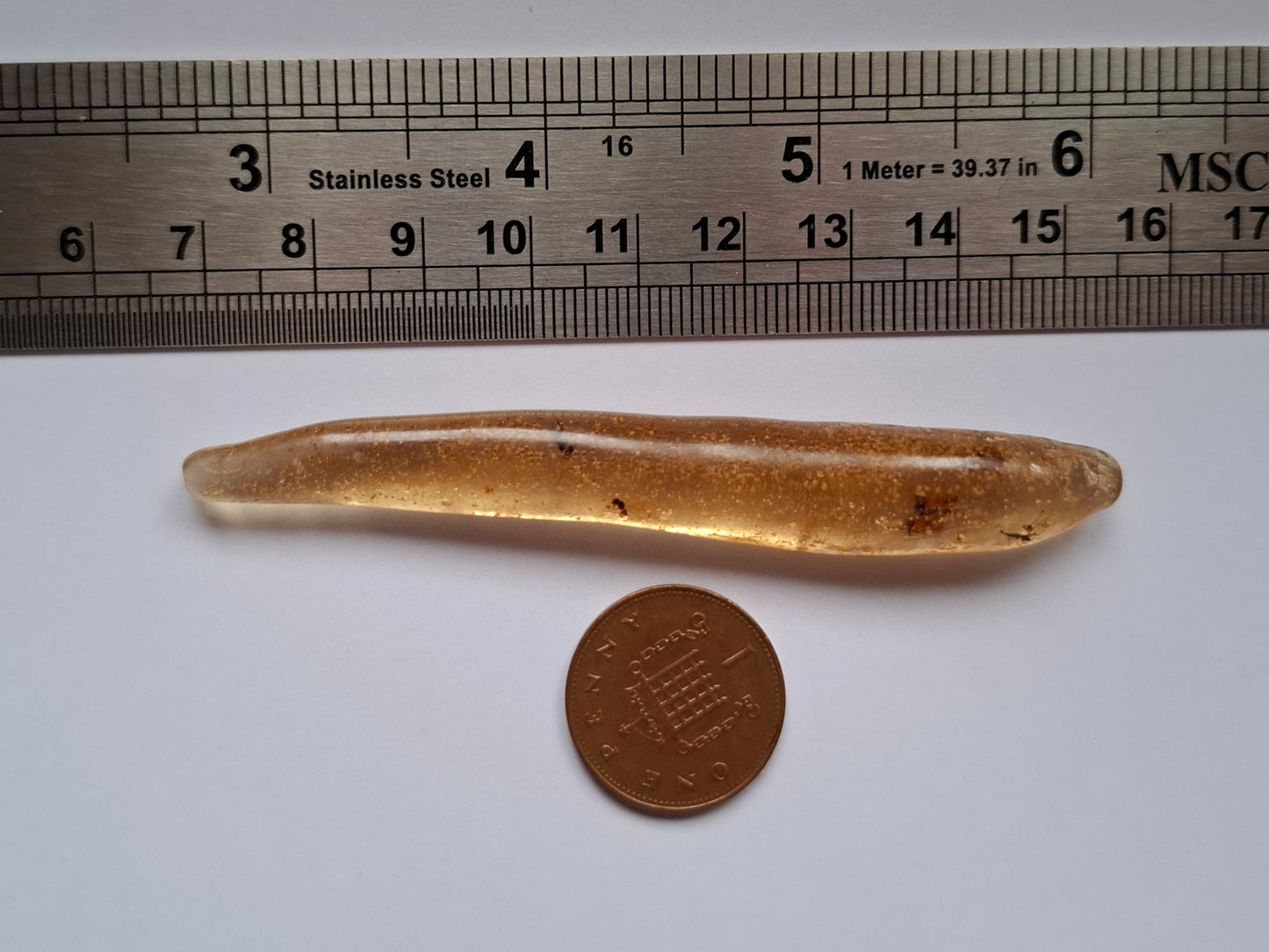 Copal Young Amber with INSECTS inside, 5.46g, Fossil (Ref: CA36)
