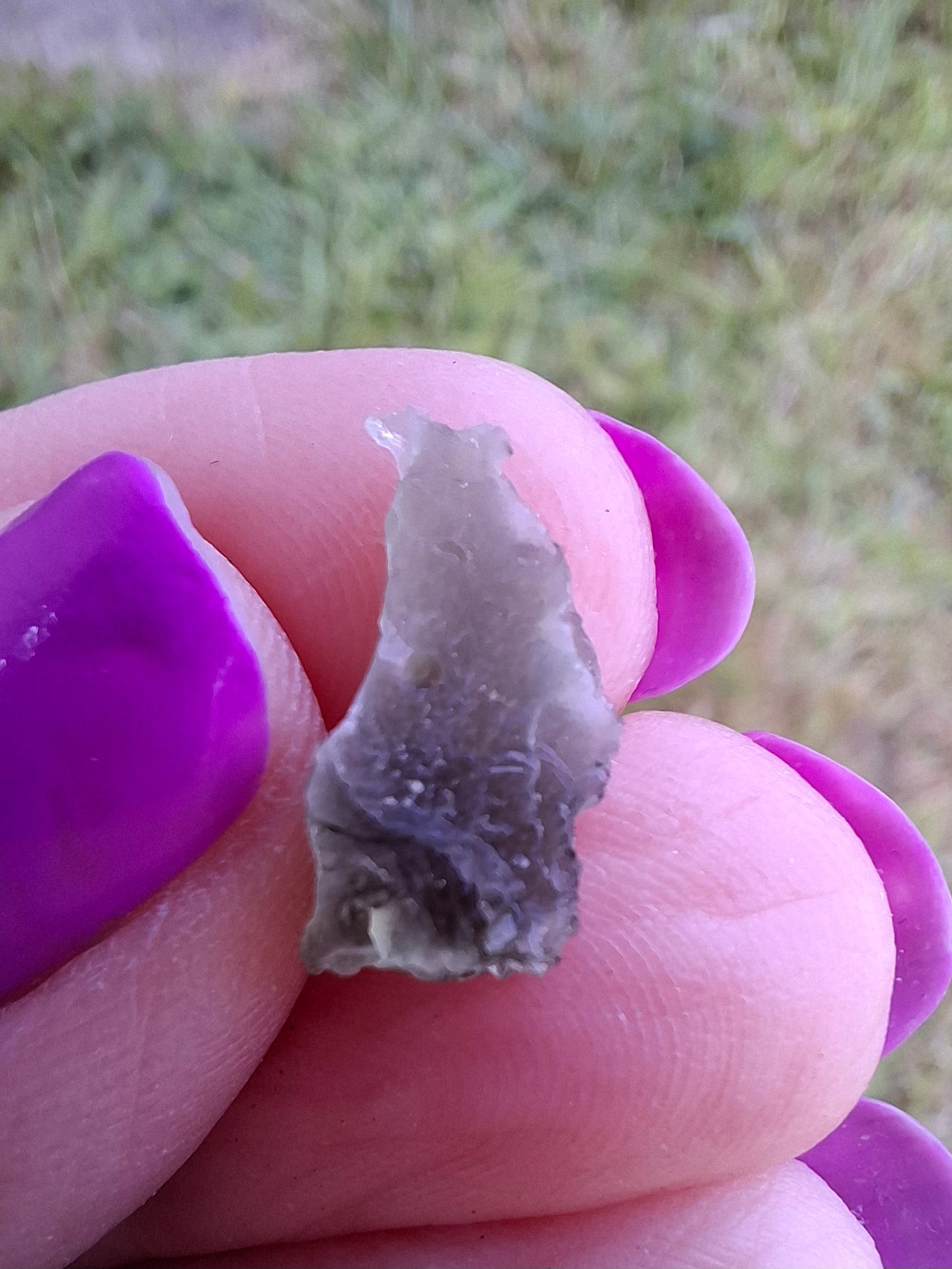 Moldavite Piece, 0.63g, Tektite (Ref: 1447)