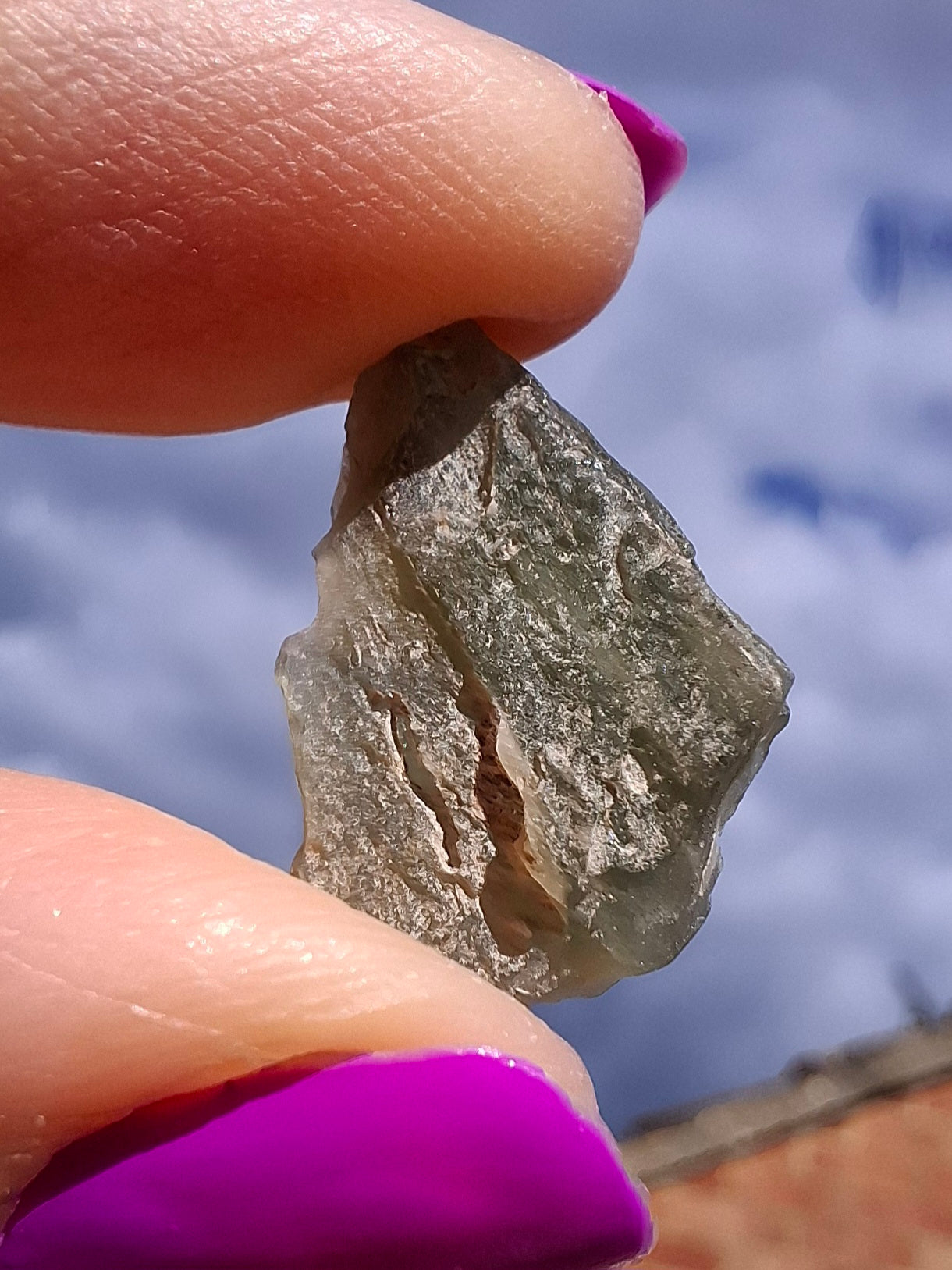 Moldavite Piece, 1.30g, Tektite (Ref: 1434)