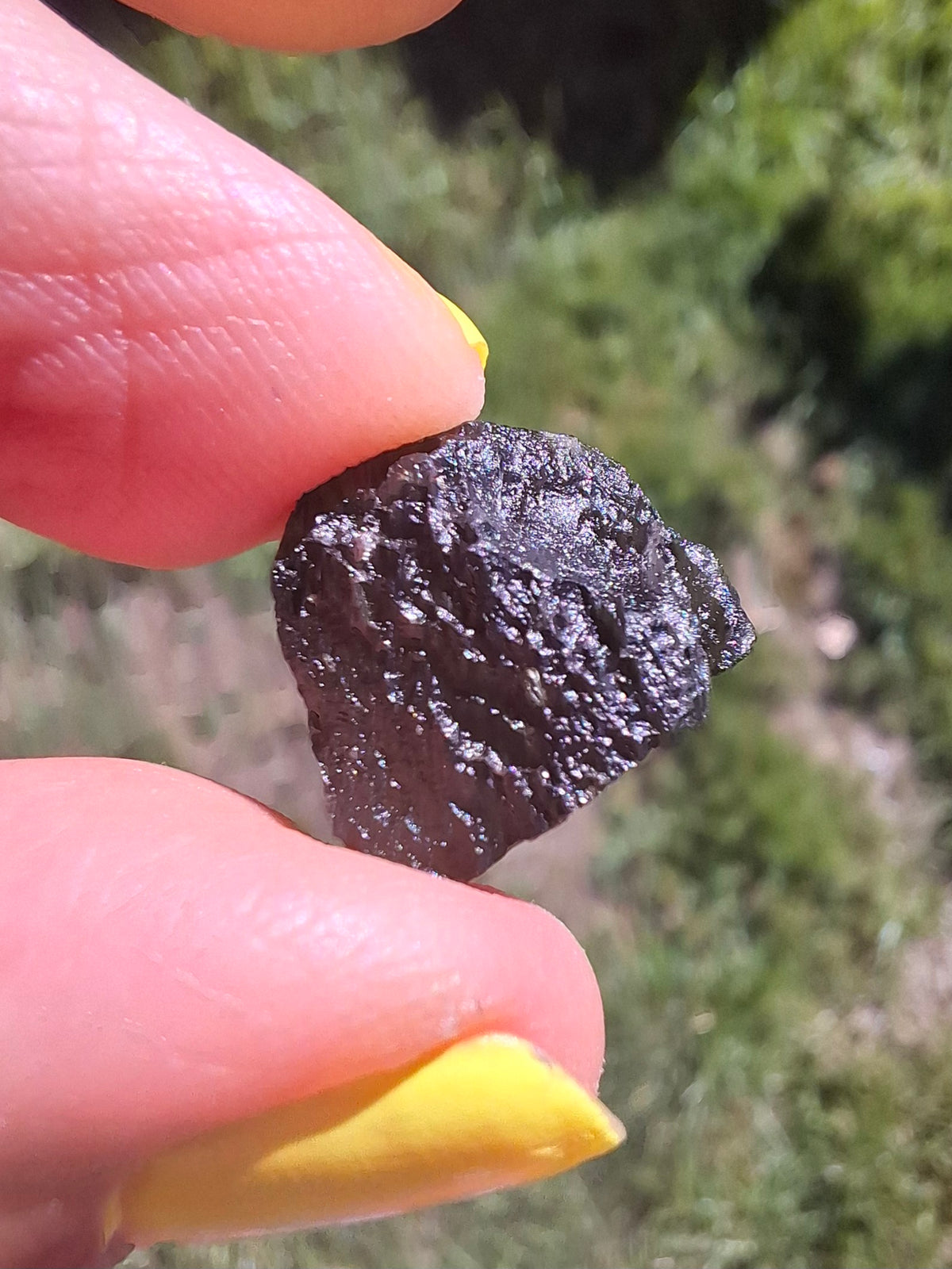 Moldavite Piece, 2.22g, Tektite (Ref: 1514)