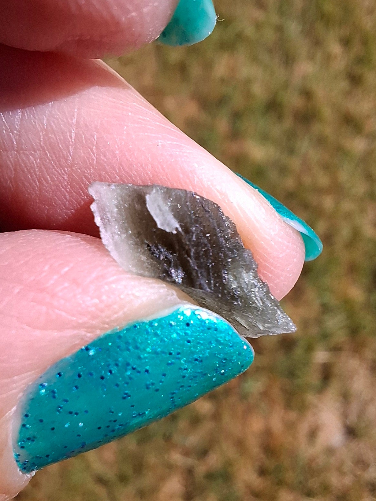 Moldavite Piece, 0.74g, Tektite (Ref: 1417)