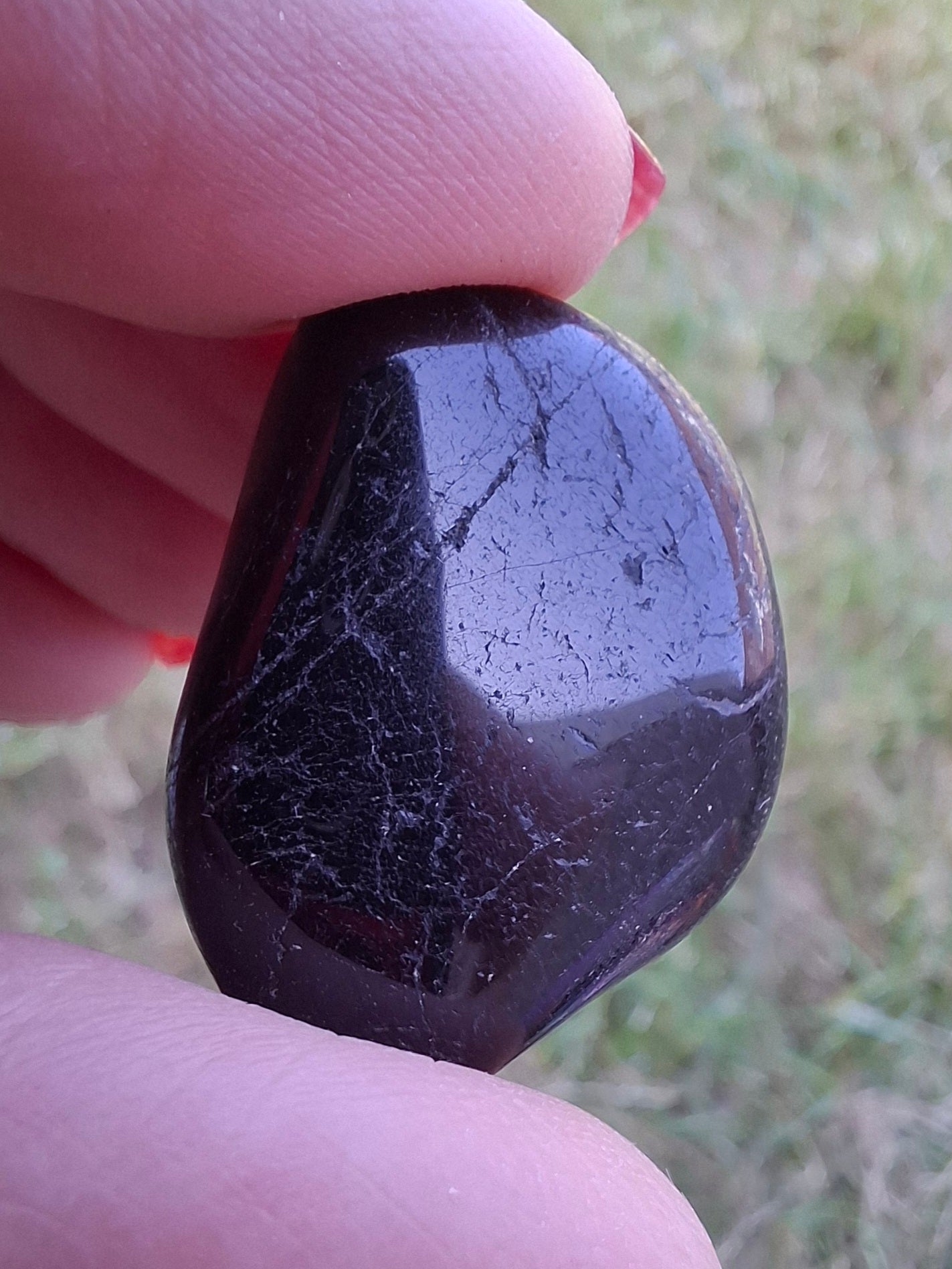 Black Tourmaline, Tumble Stone, Crystal (Ref: T220)