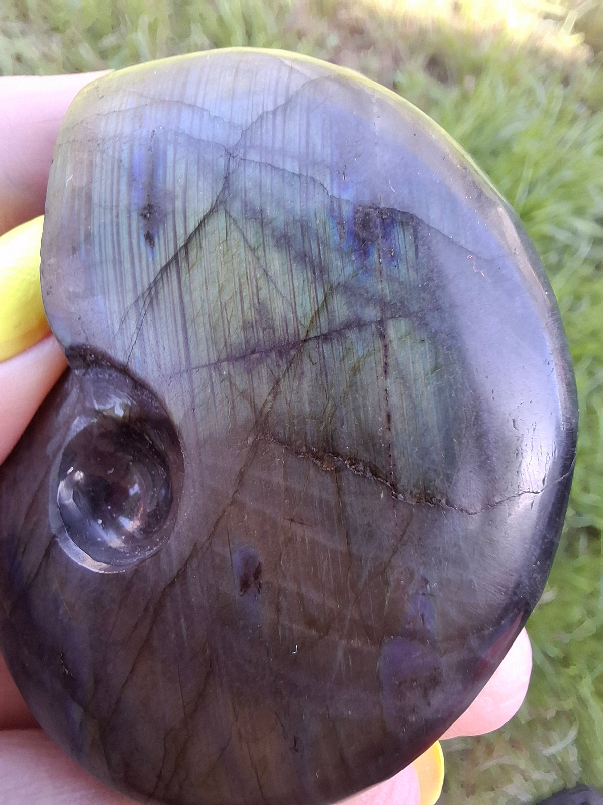 Labradorite Ammonite carving, 96.88g, Crystal (Ref: laba1)