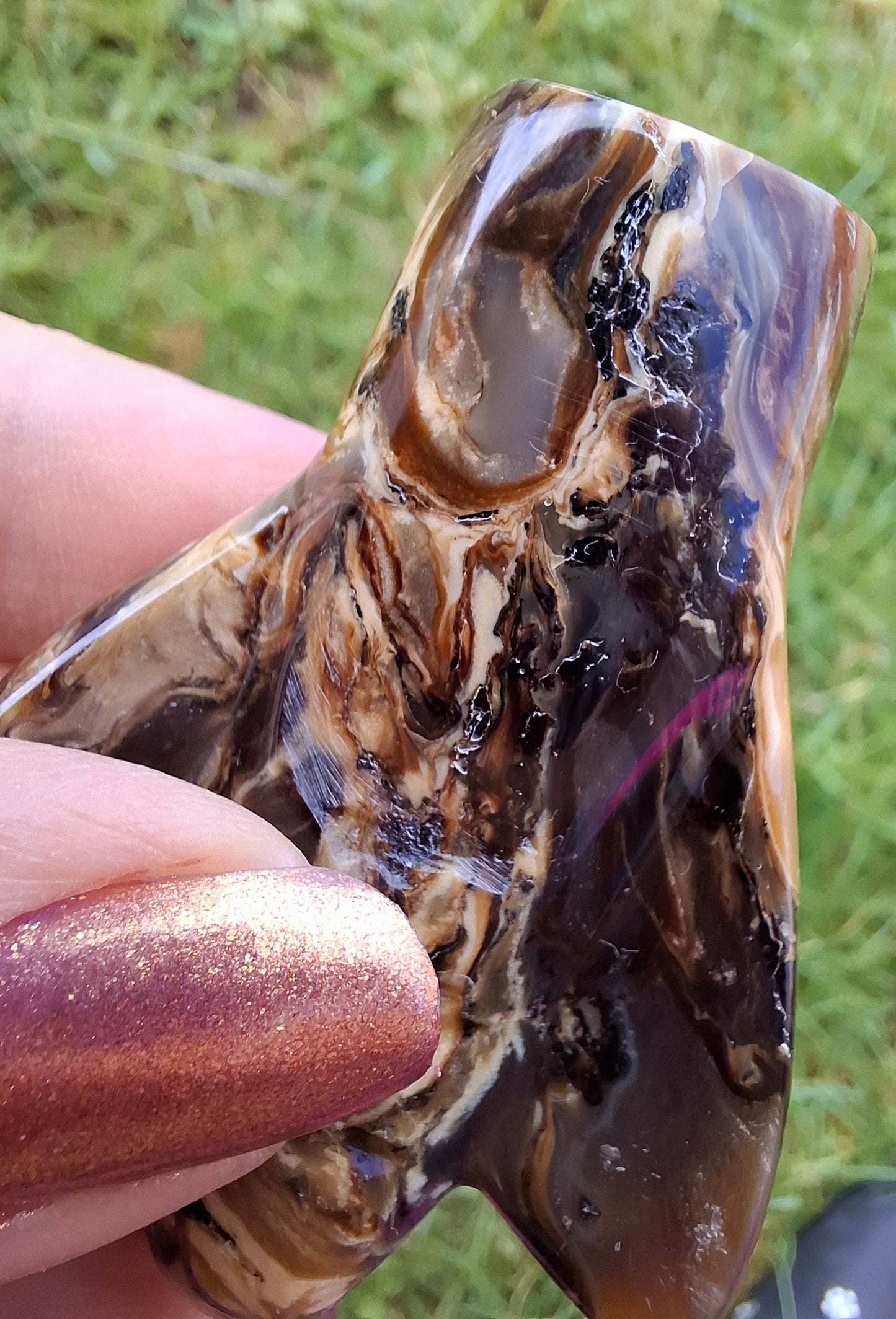 Red Amber Angel, 15.65g, Carving, Fossil (Ref: AA4)
