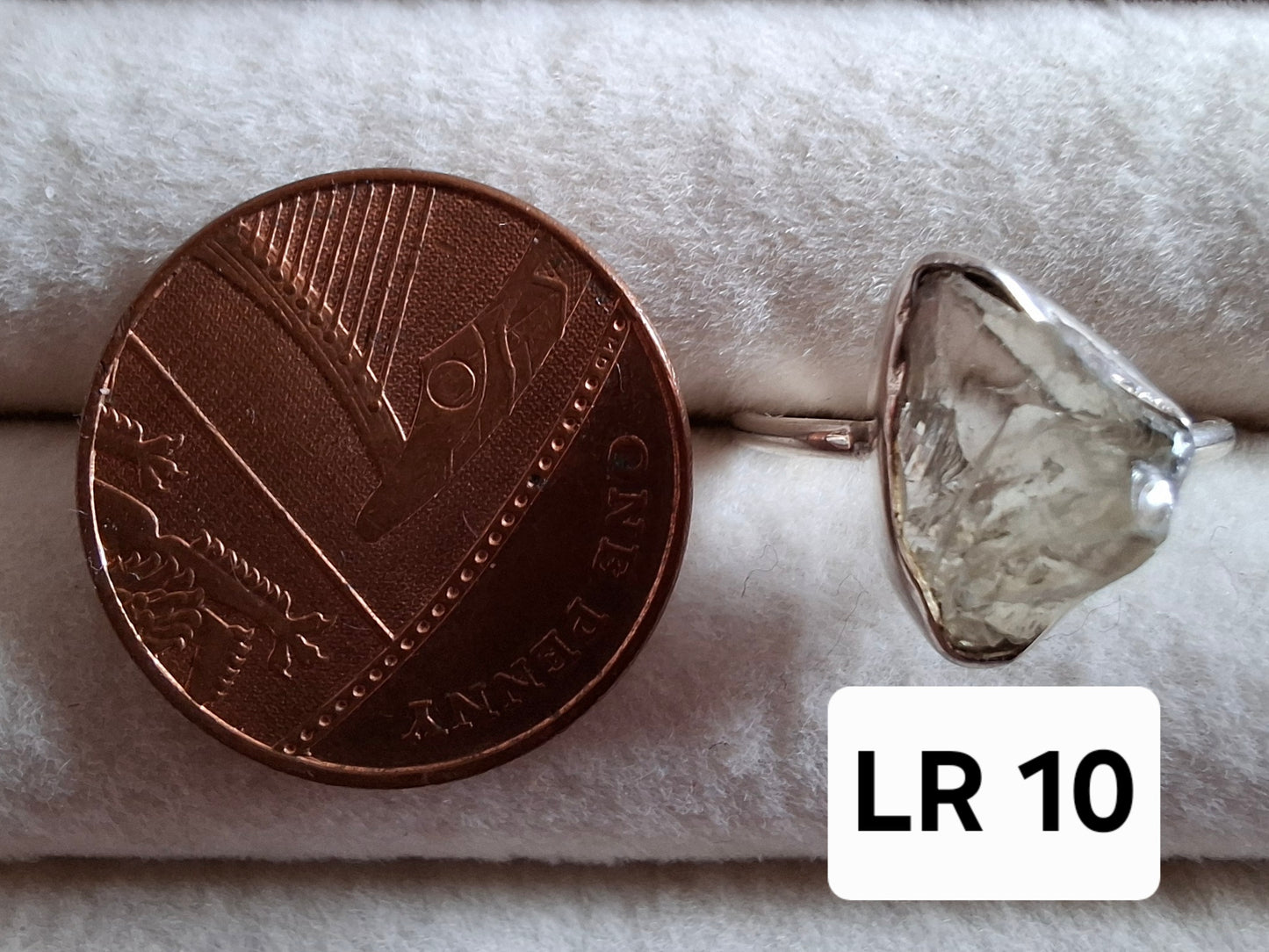 Libyan Desert Glass Ring, size large J/small K, 925 Silver, Tektite (Ref: LR10)