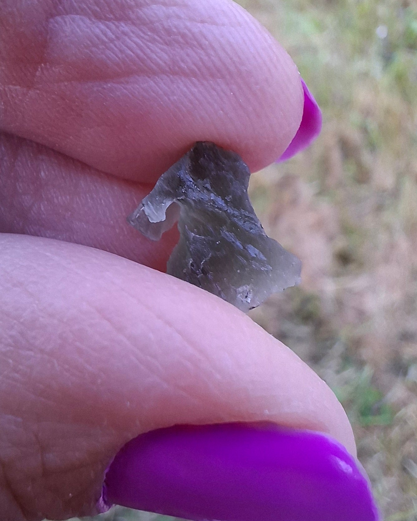 Moldavite Piece, 0.45g, Tektite (Ref: 1444)