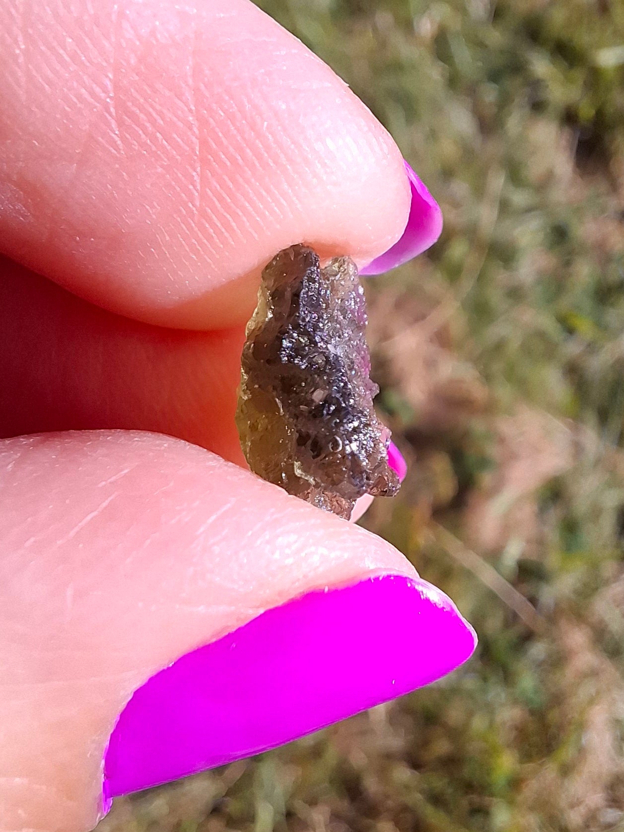 Moldavite Piece, 0.62g, Tektite (Ref: 1455)