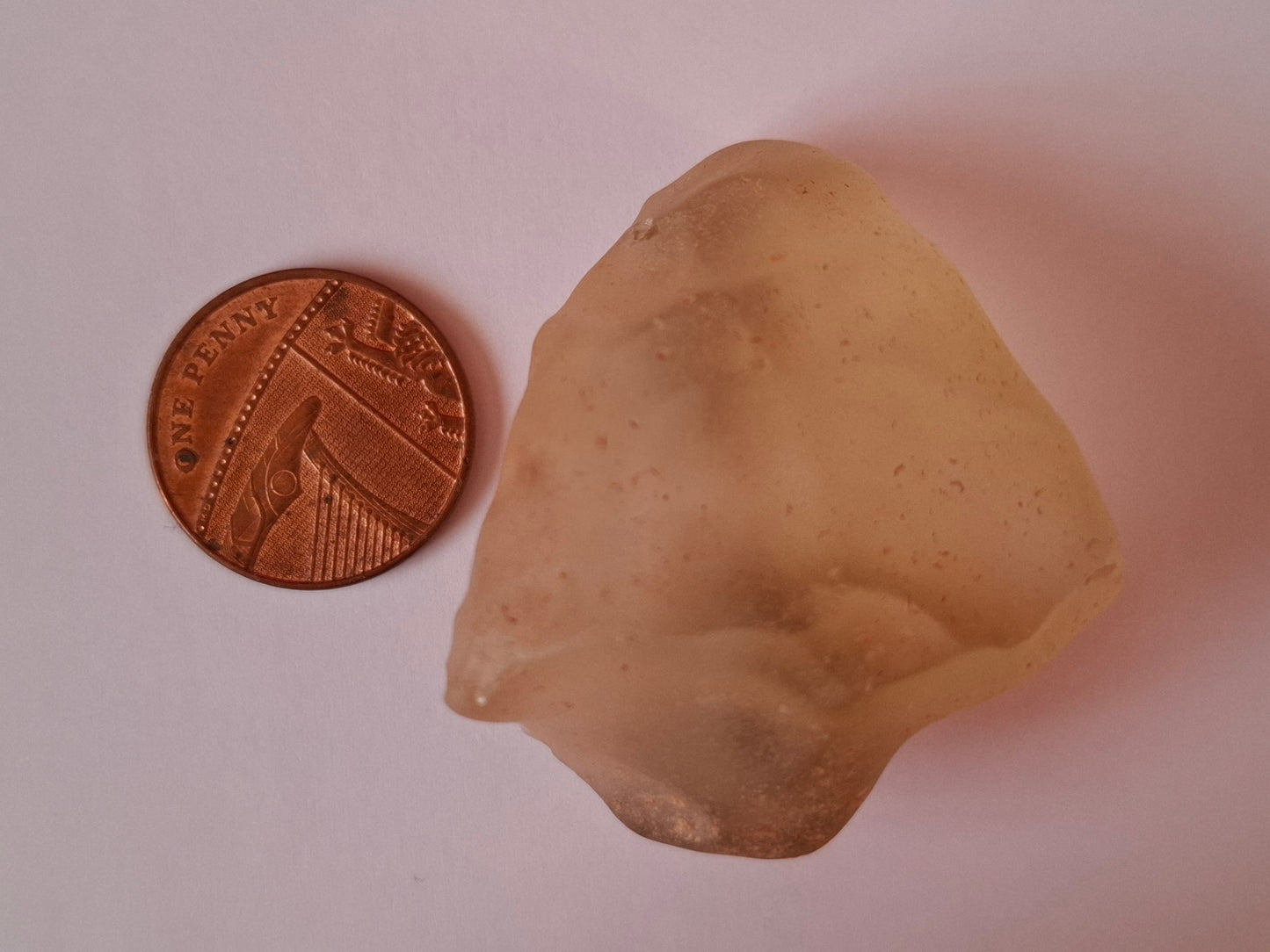Libyan Desert Glass Piece, 29.87g, Tektite (Ref: LE238)