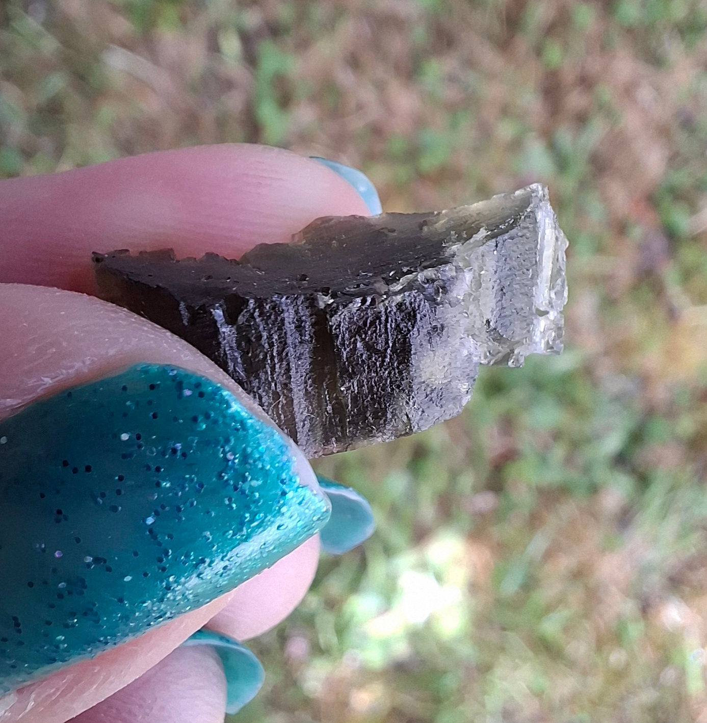 Moldavite Piece, 1.67g, Tektite (Ref: 1423)
