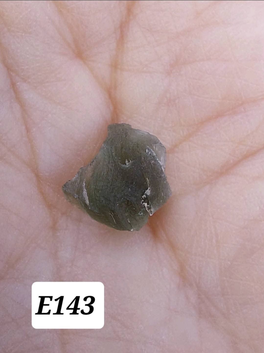 Moldavite Piece, 0.58g, Tektite (Ref: E143)