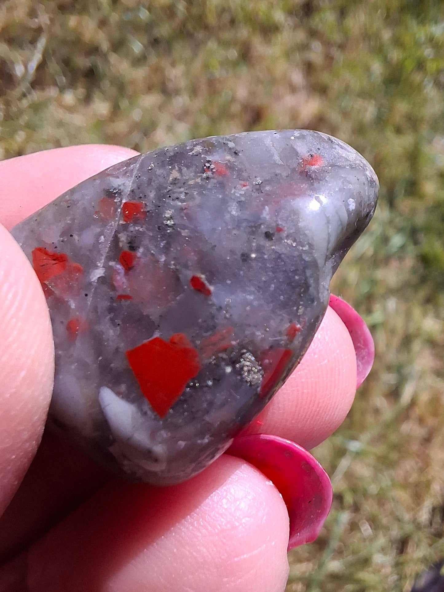African Blood Stone, Tumble Stone, Crystal (Ref: T177)