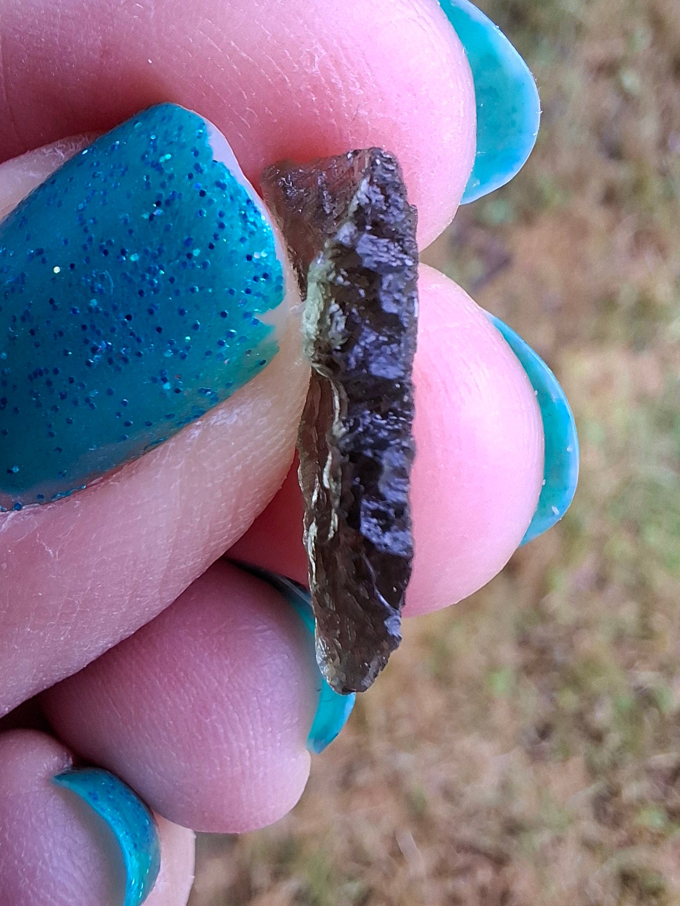 Moldavite Piece, 0.84g, Tektite (Ref: 1418)