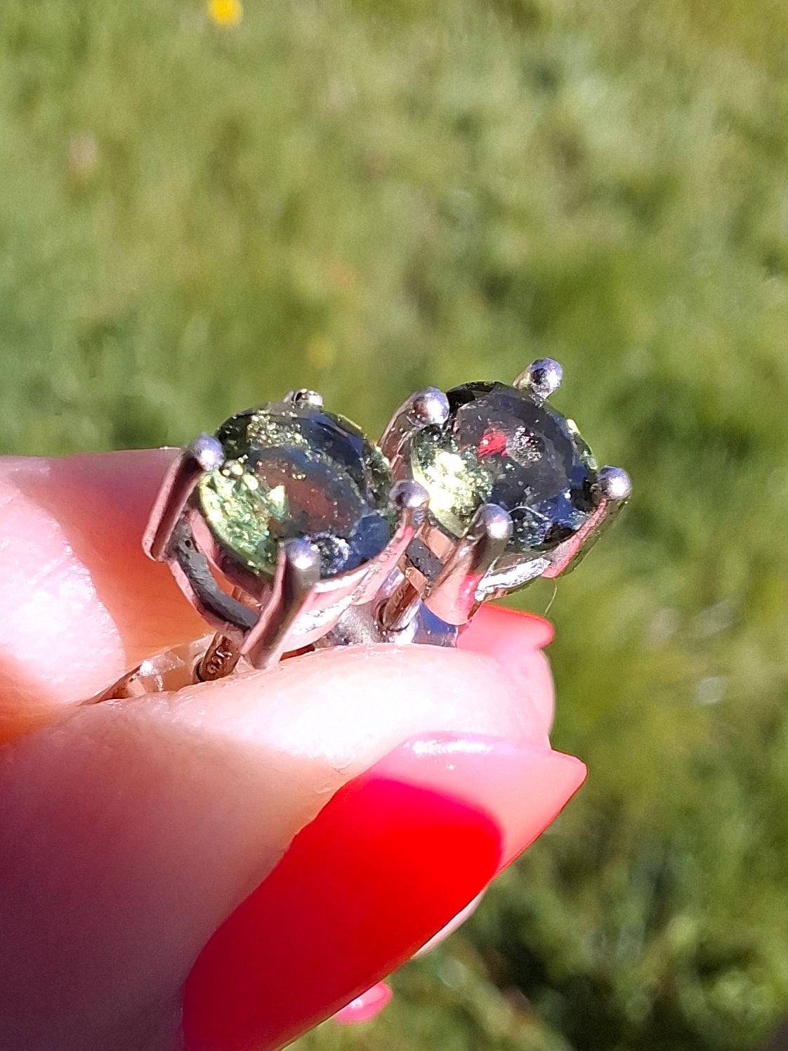 Moldavite (faceted) 5mm STUD EARRINGS, 925 Silver, Tektite (Ref: Pair17)