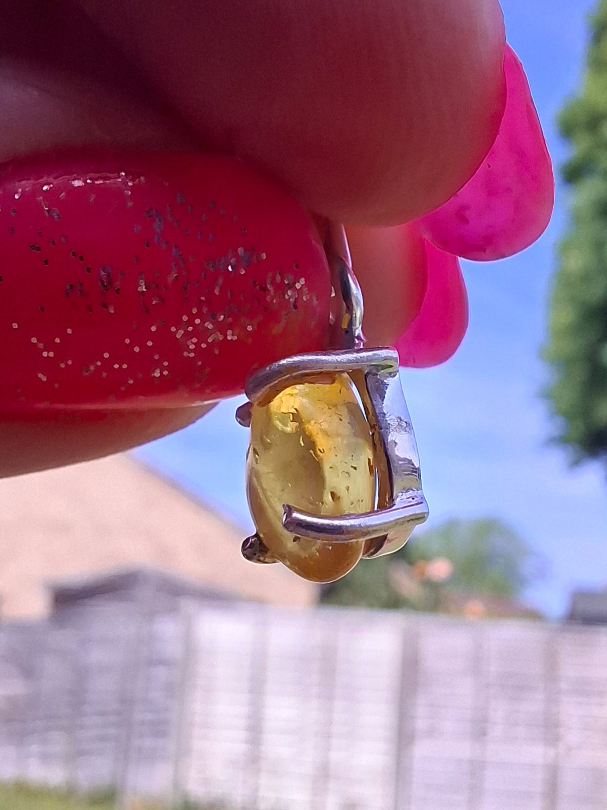 Baltic Amber Pendant, 925 Silver, Fossil (Ref: AP16)