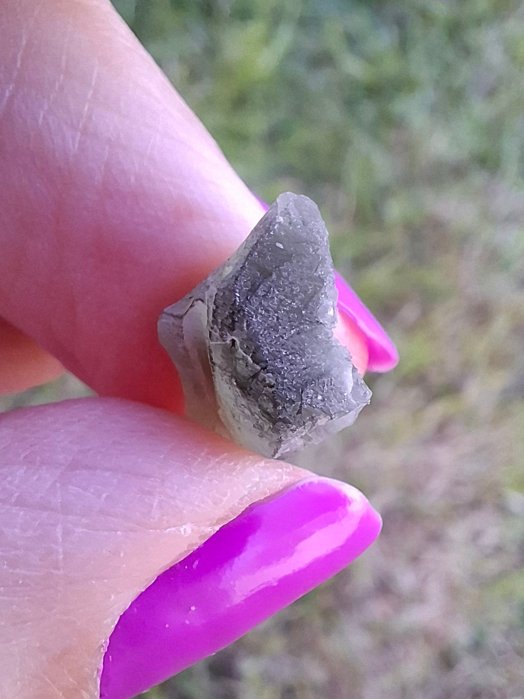 Moldavite Piece, 0.91g, Tektite (Ref: 1460)