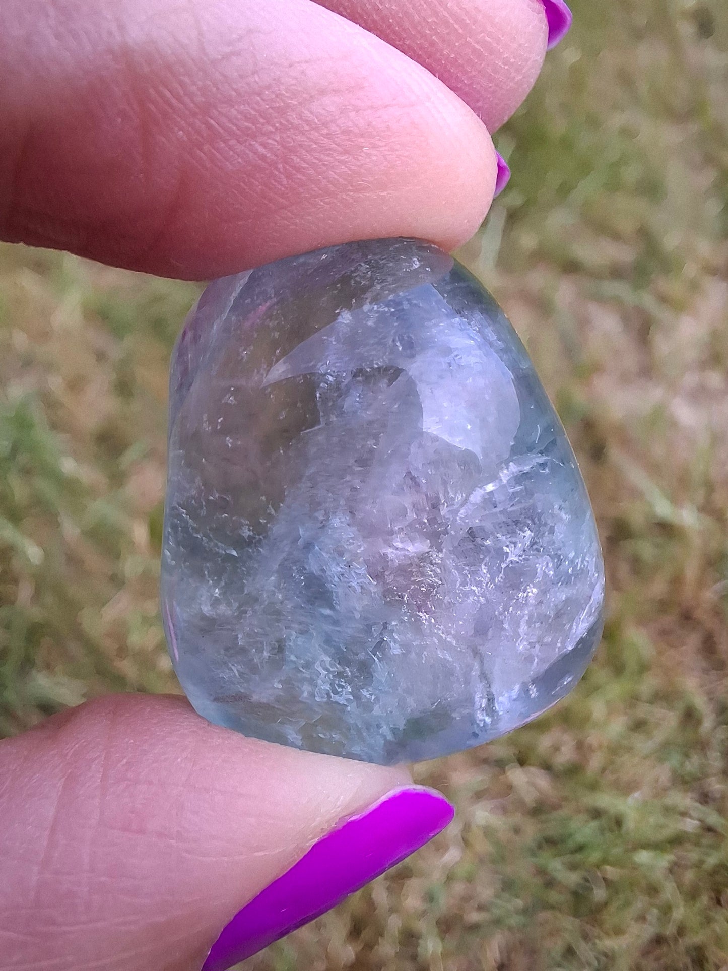 Fluorite, Tumble Stone, Crystal 🌈 (Ref: T49)