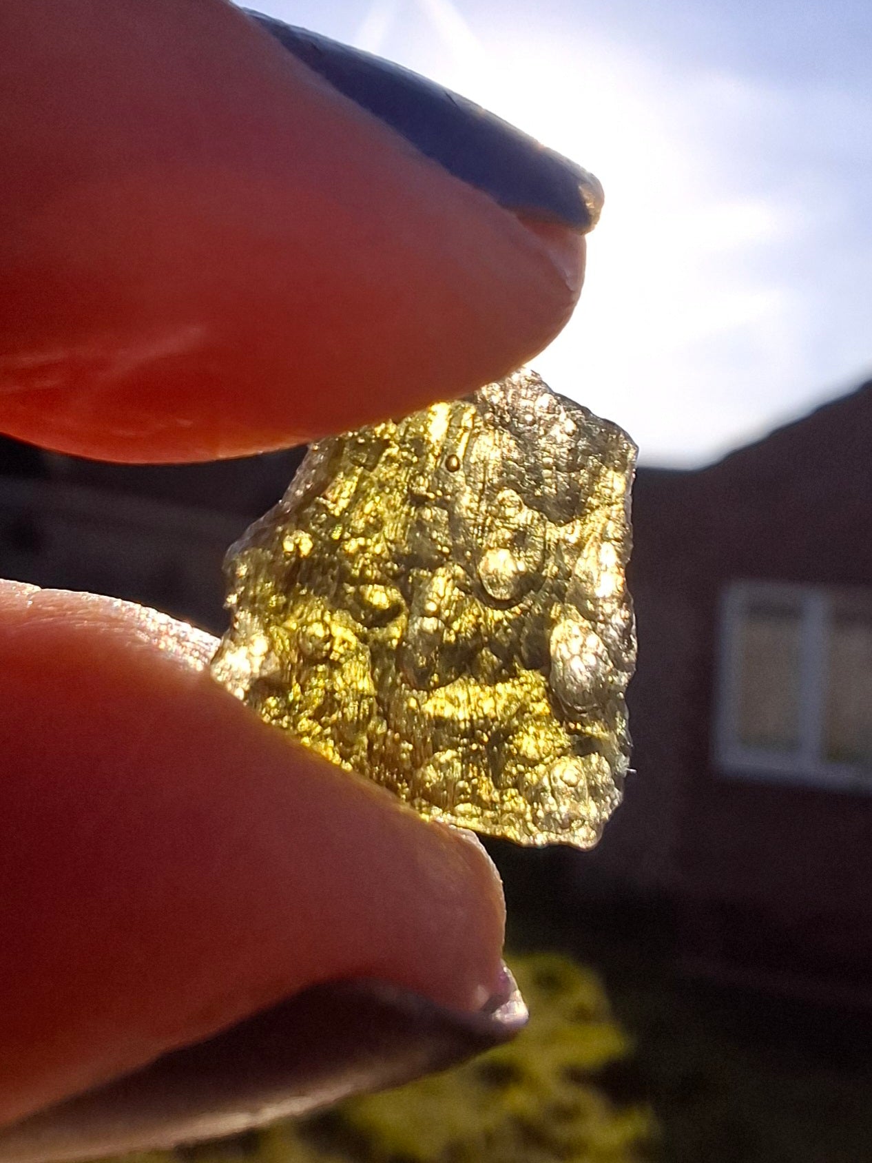 Moldavite Piece, 0.65g, Tektite (Ref: 1382)