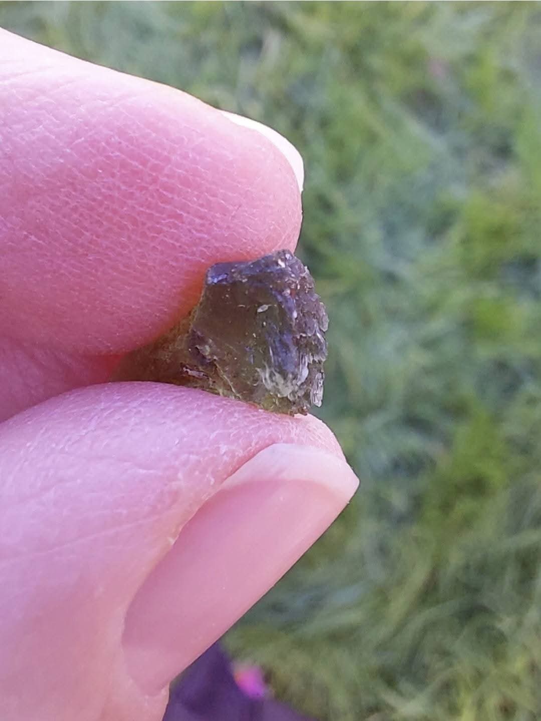 Moldavite Piece, 0.62g, Tektite (Ref: 955)