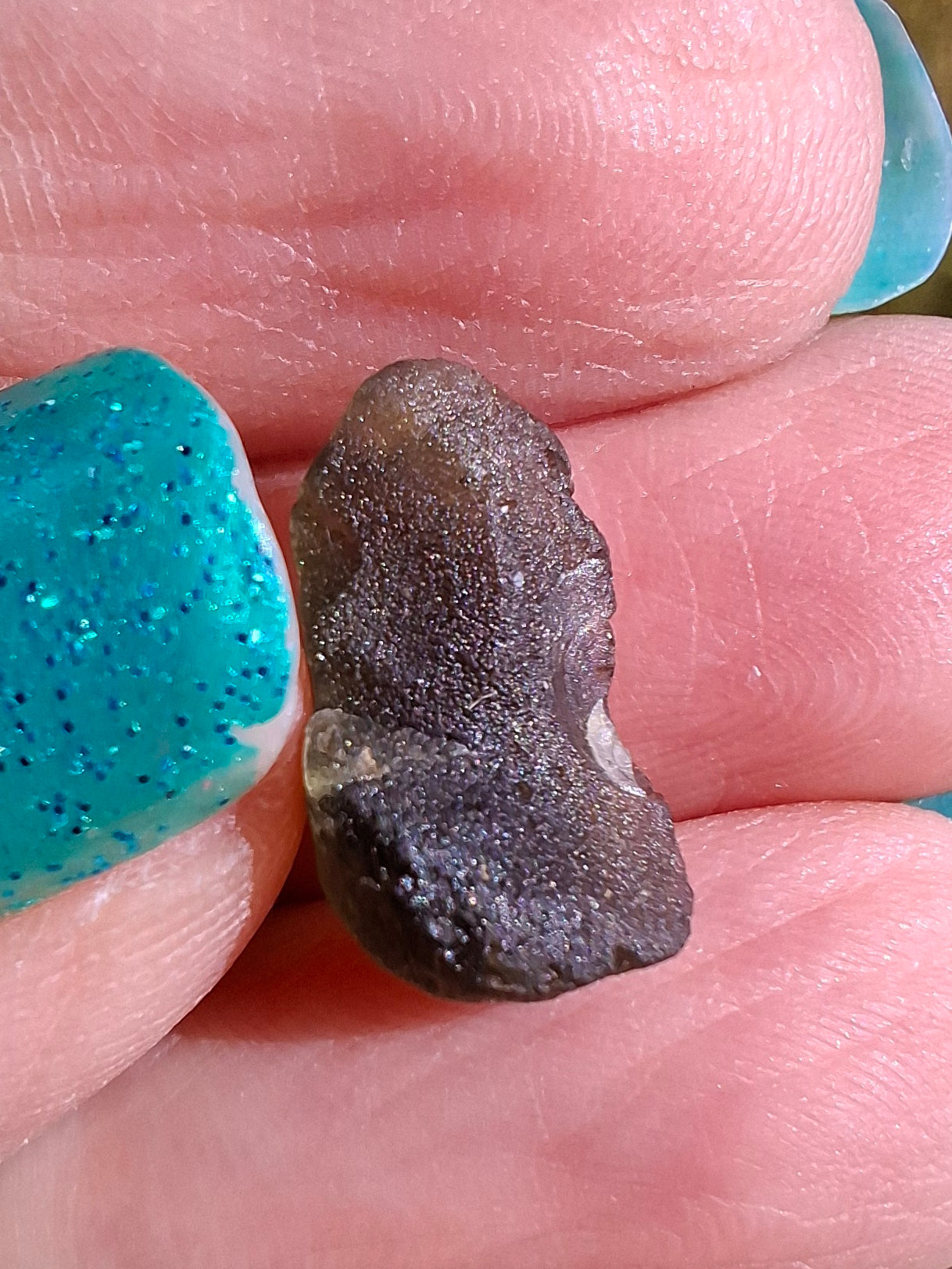 Moldavite Piece, 0.93g, Tektite (Ref: 1415)