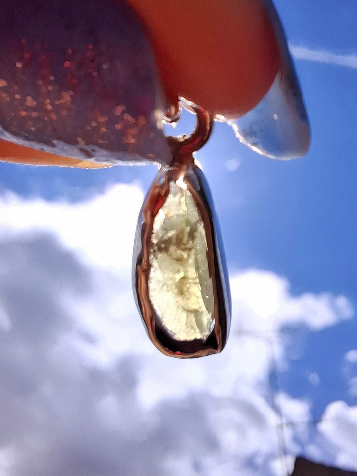 Moldavite Pendant, 925 Silver, Tektite (Ref: P95)