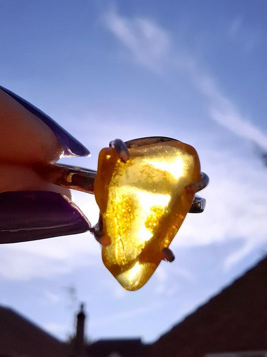 Baltic Amber Ring, size large U, 925 Silver, Fossil (Ref: AR21)