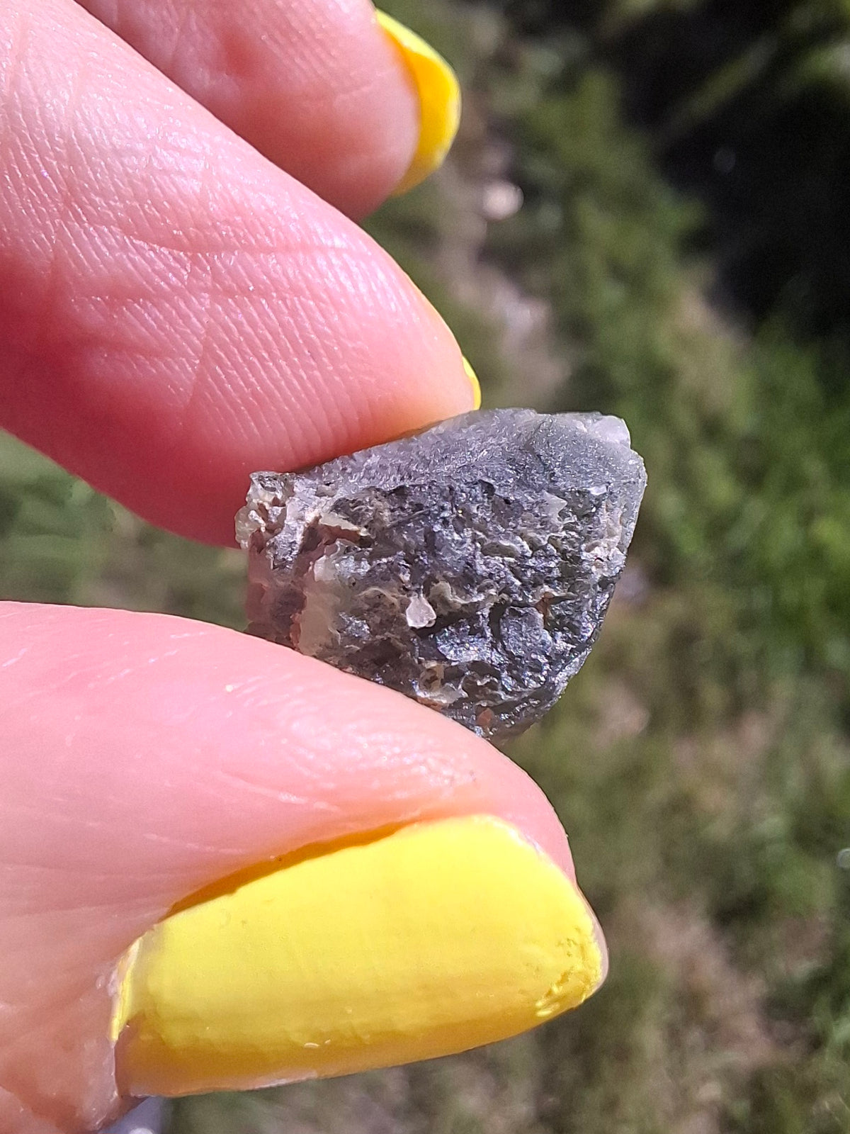 Moldavite Piece, 2.09g, Tektite (Ref: 1510)
