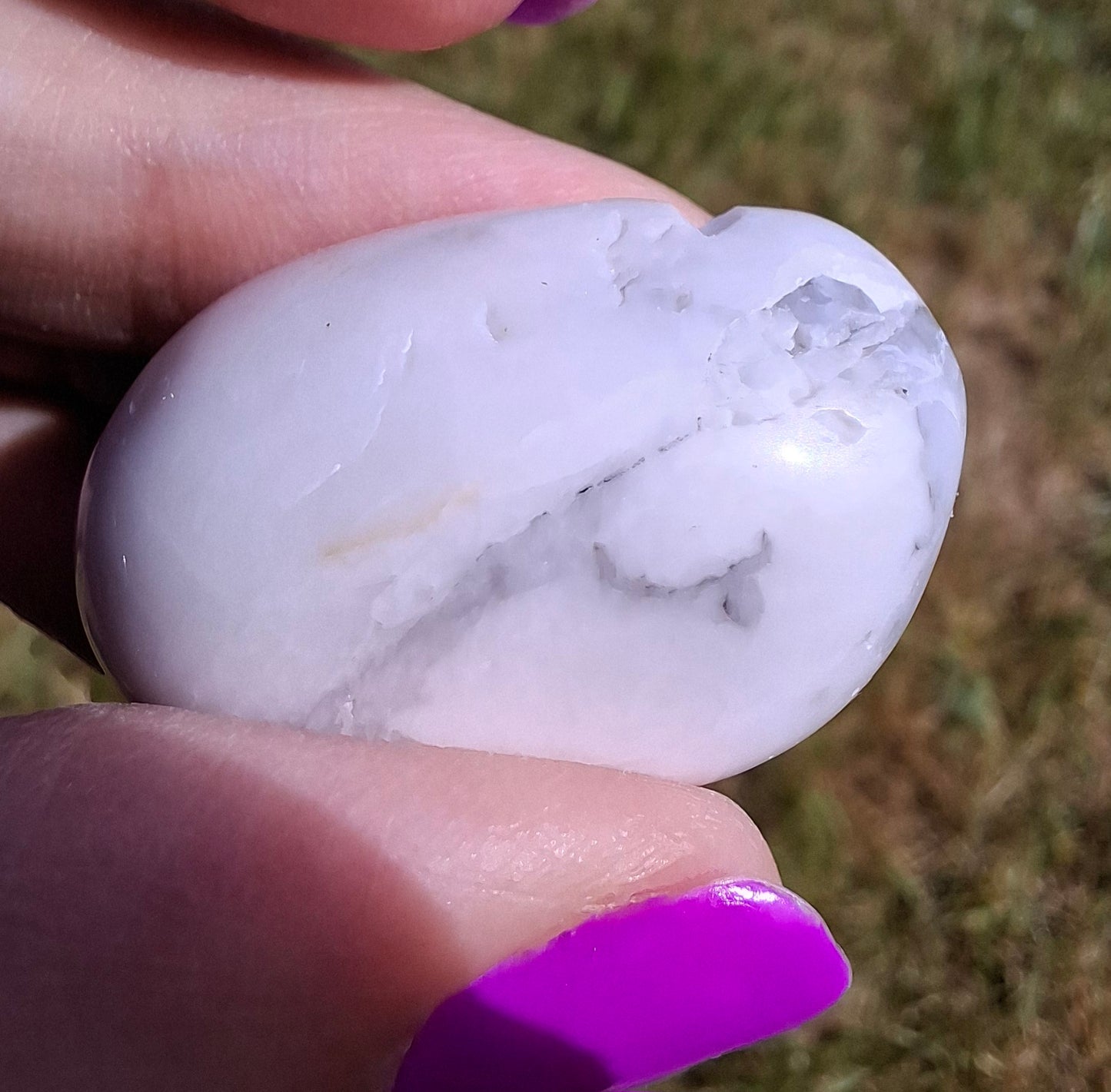Howlite, Tumble Stone, Crystal (Ref: T41)