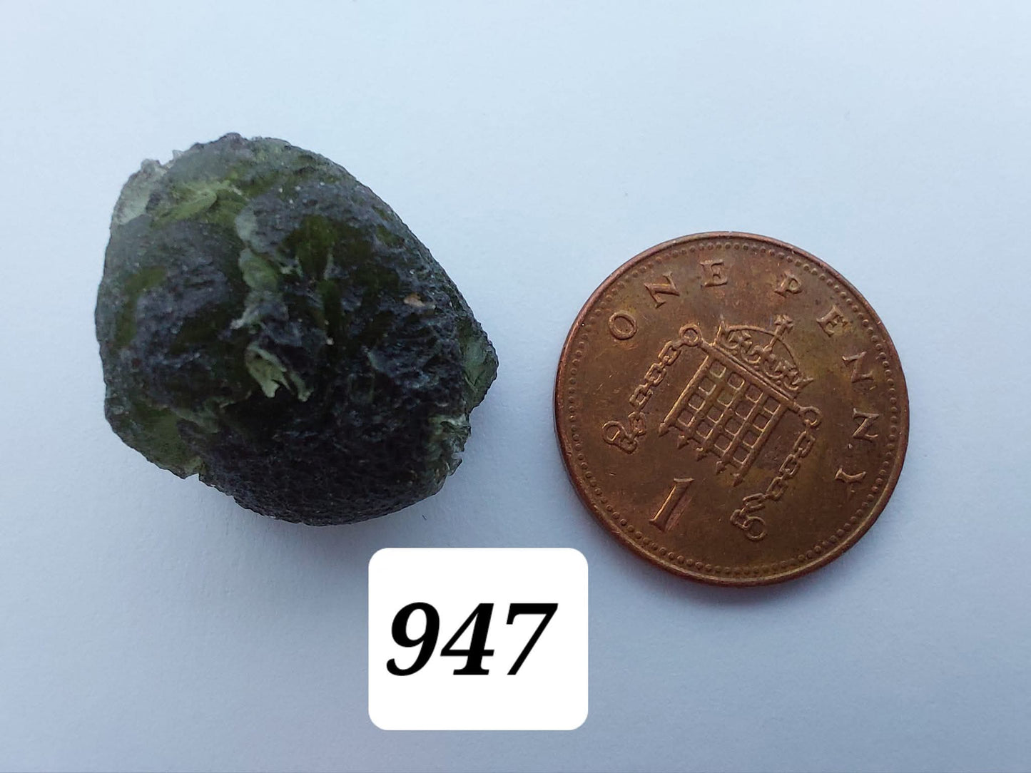 Moldavite Piece, NESMEN,  5.48g, Tektite (Ref: 947)
